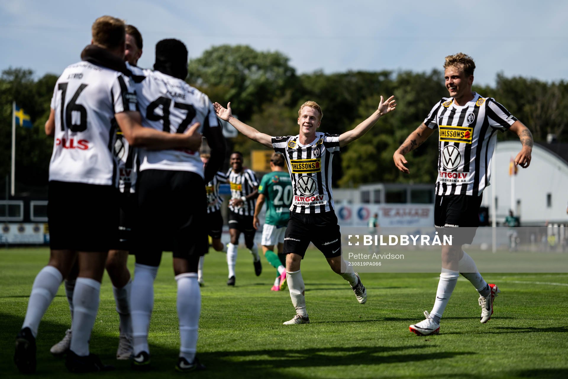 Landskronas David Edvardsson jublar