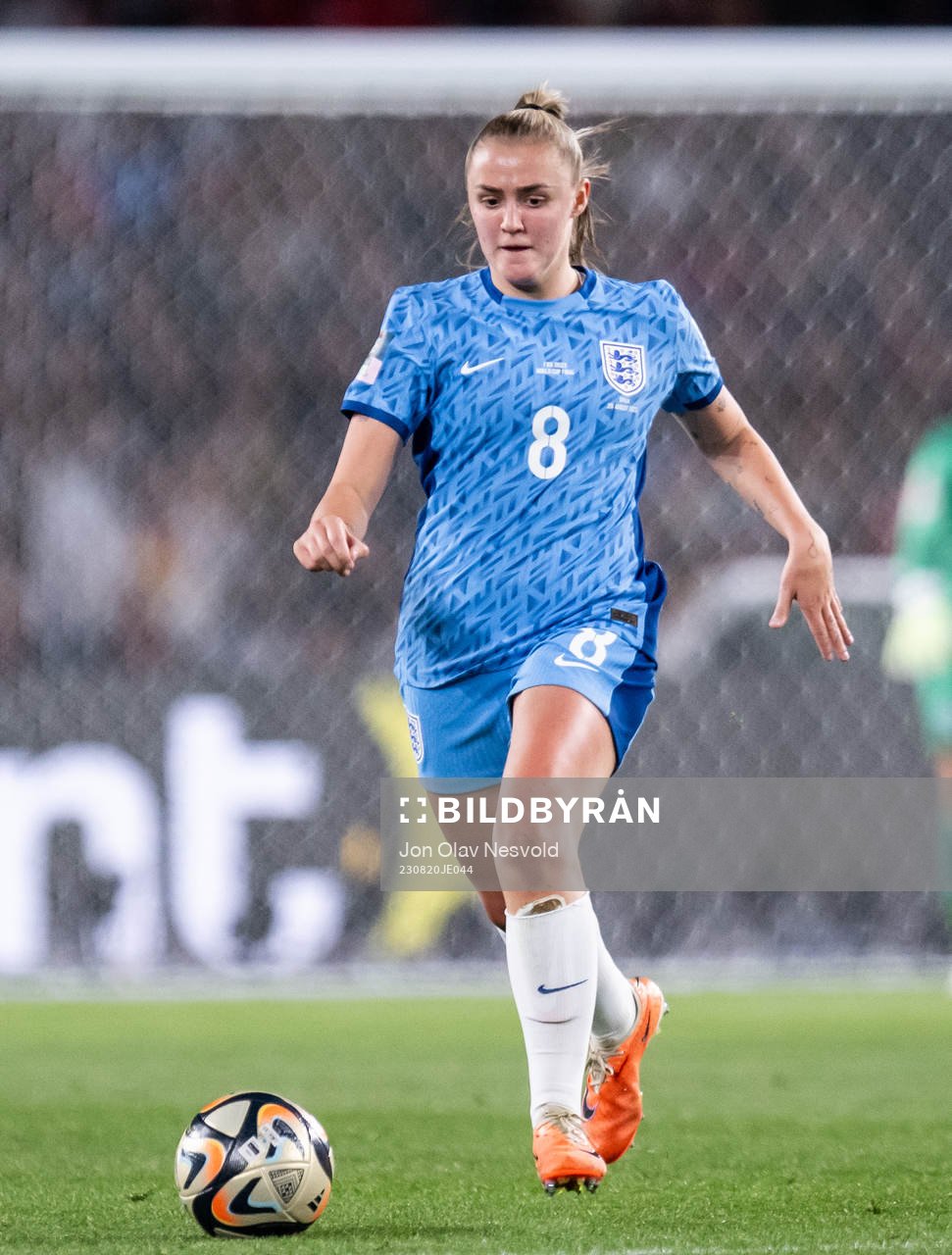 Georgia Stanway of England