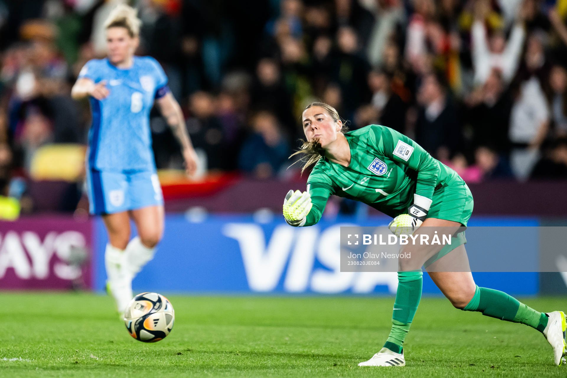 Goalkeeper Mary Earps of England