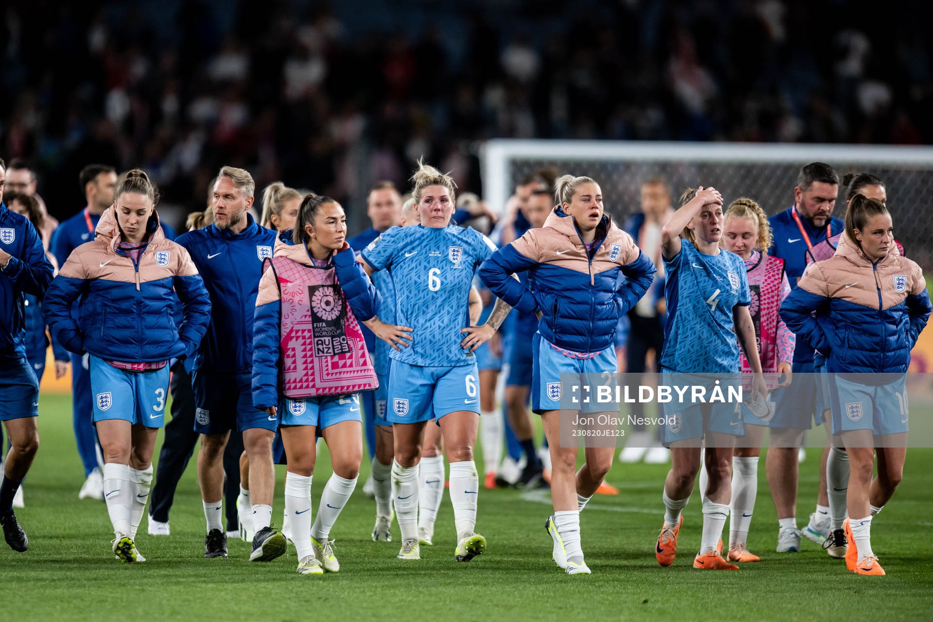 Players of England looks dejected