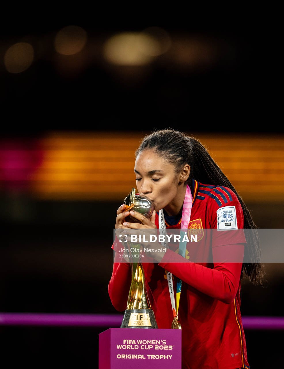 Salma Paralluelo of Spain celebrates with the trophy