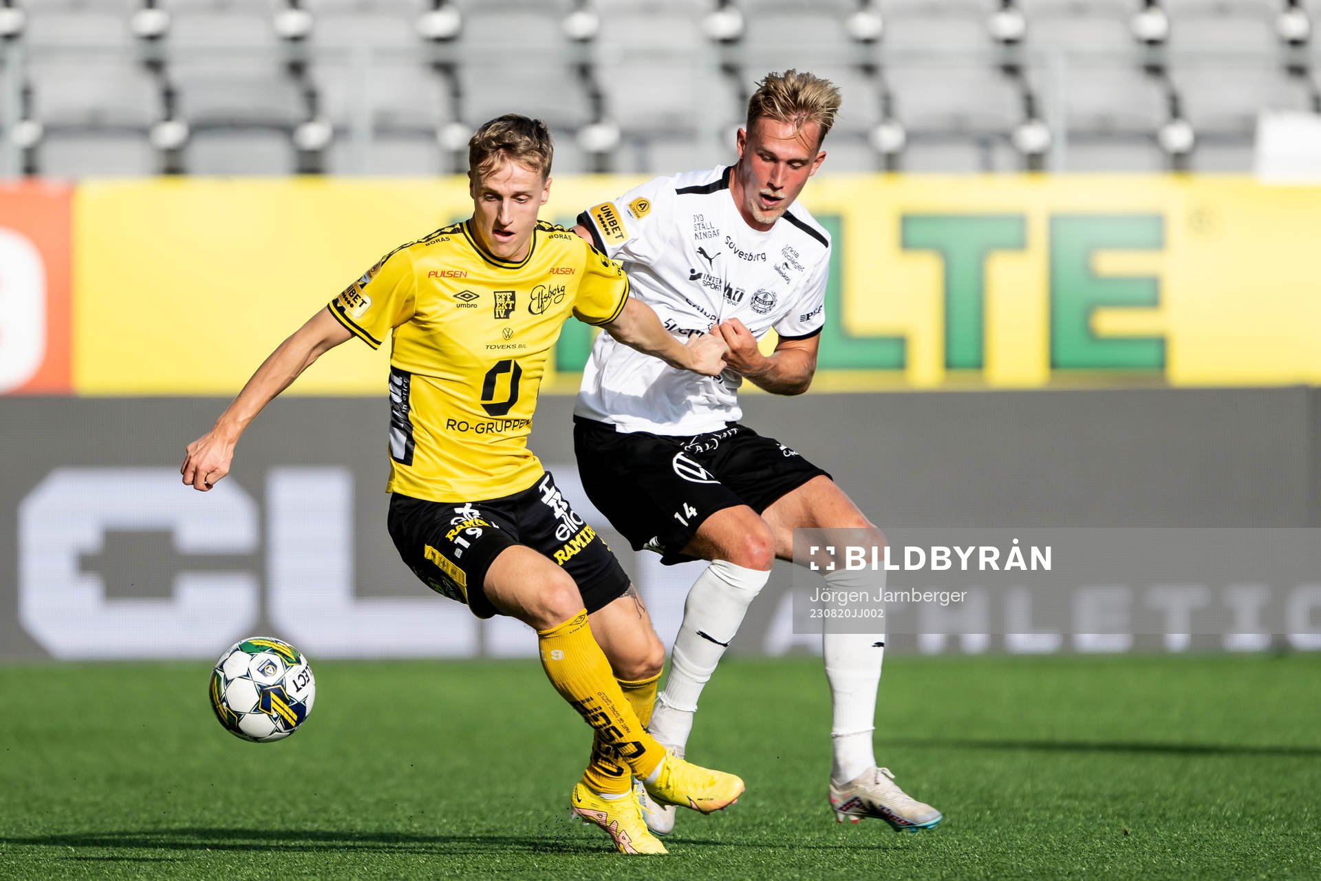 Elfsborgs Jeppe Møldrup Okkels och Mjällbys Herman