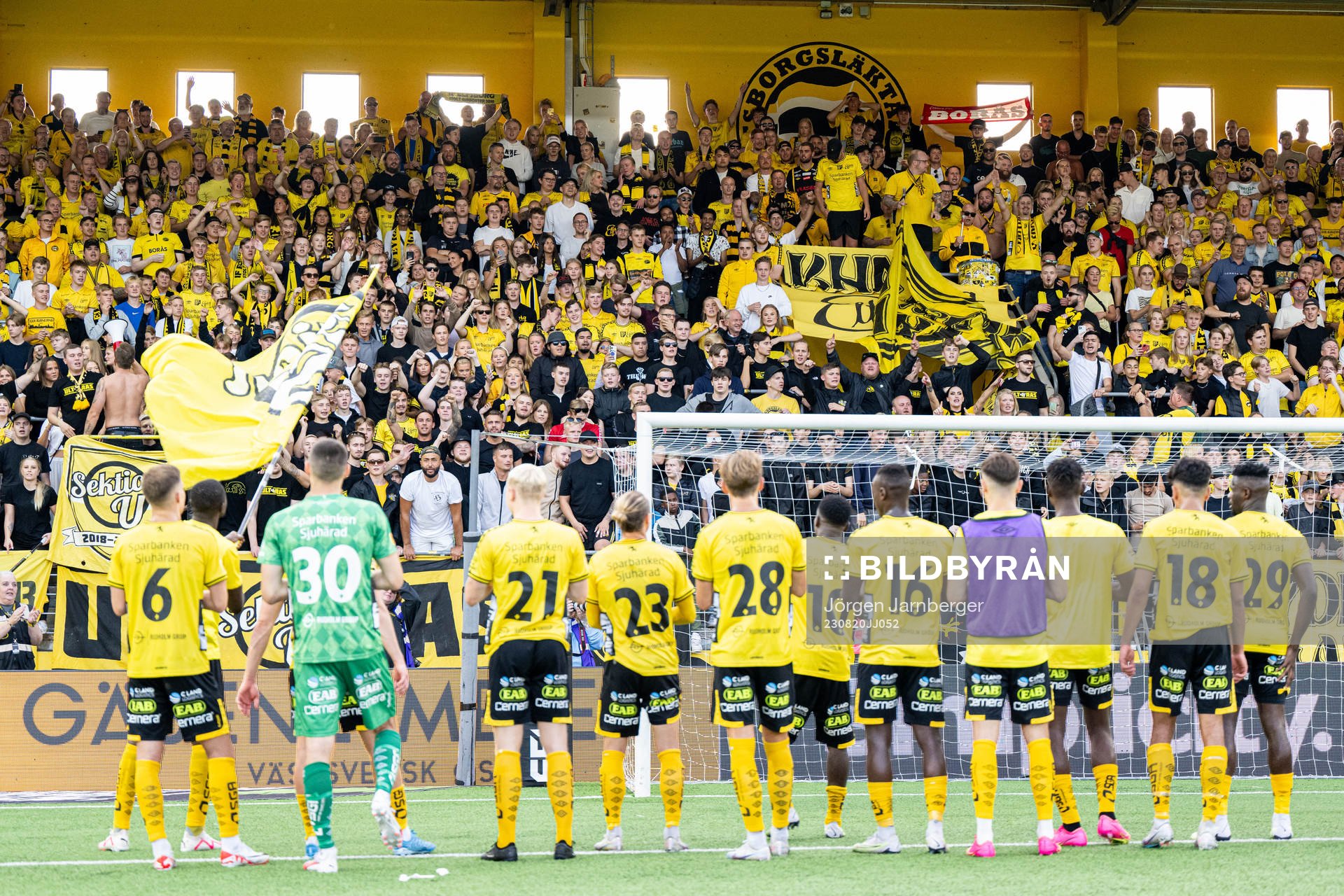 Elfsborgs spelare tackar publiken