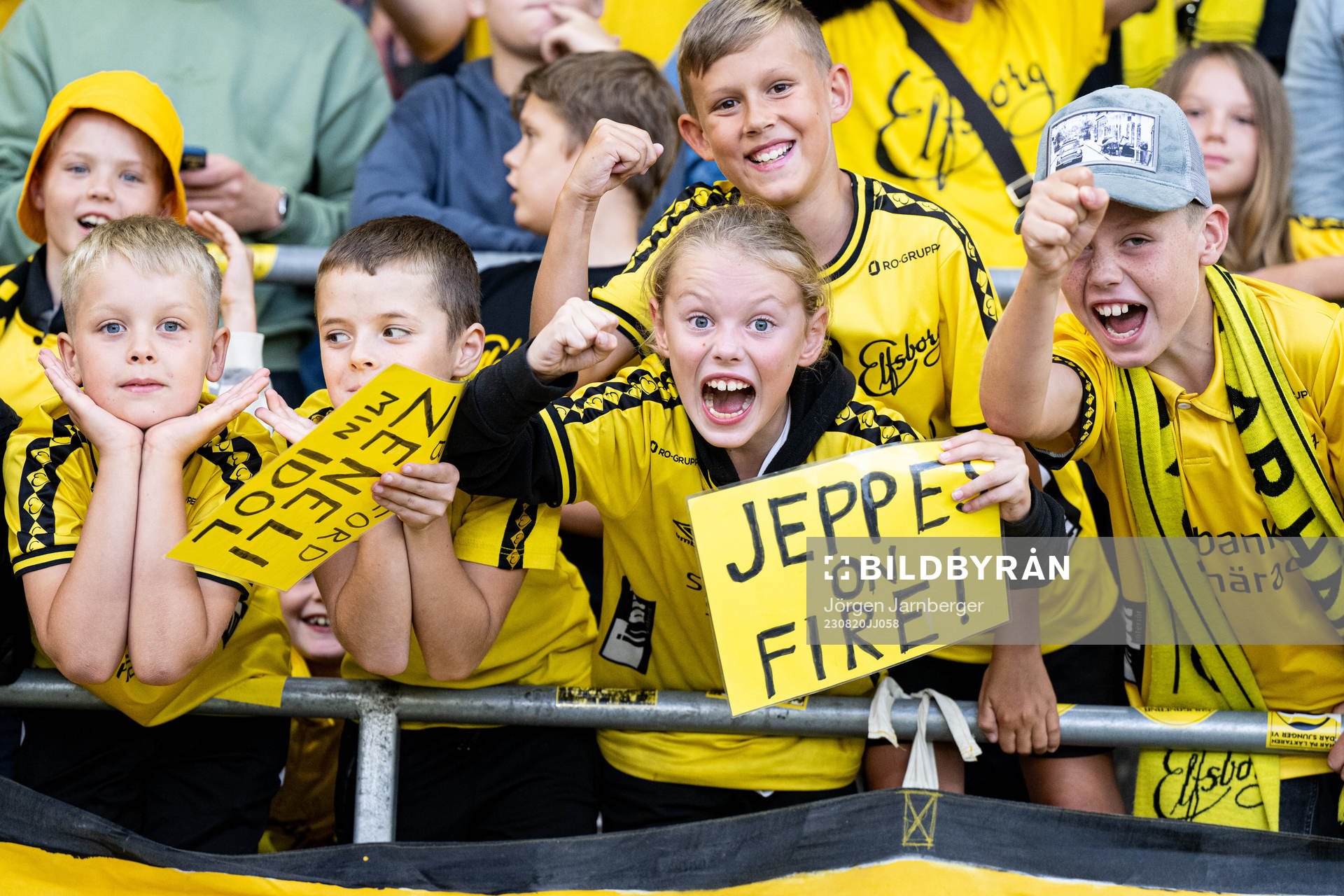 Elfsborgs supportrar jublar
