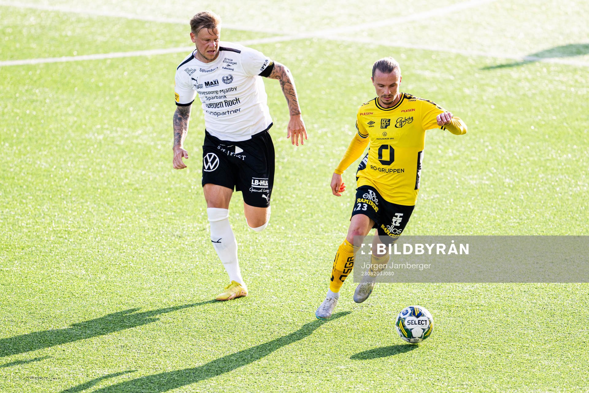 Mjällbys David Löfquist och Elfsborgs Niklas Hult