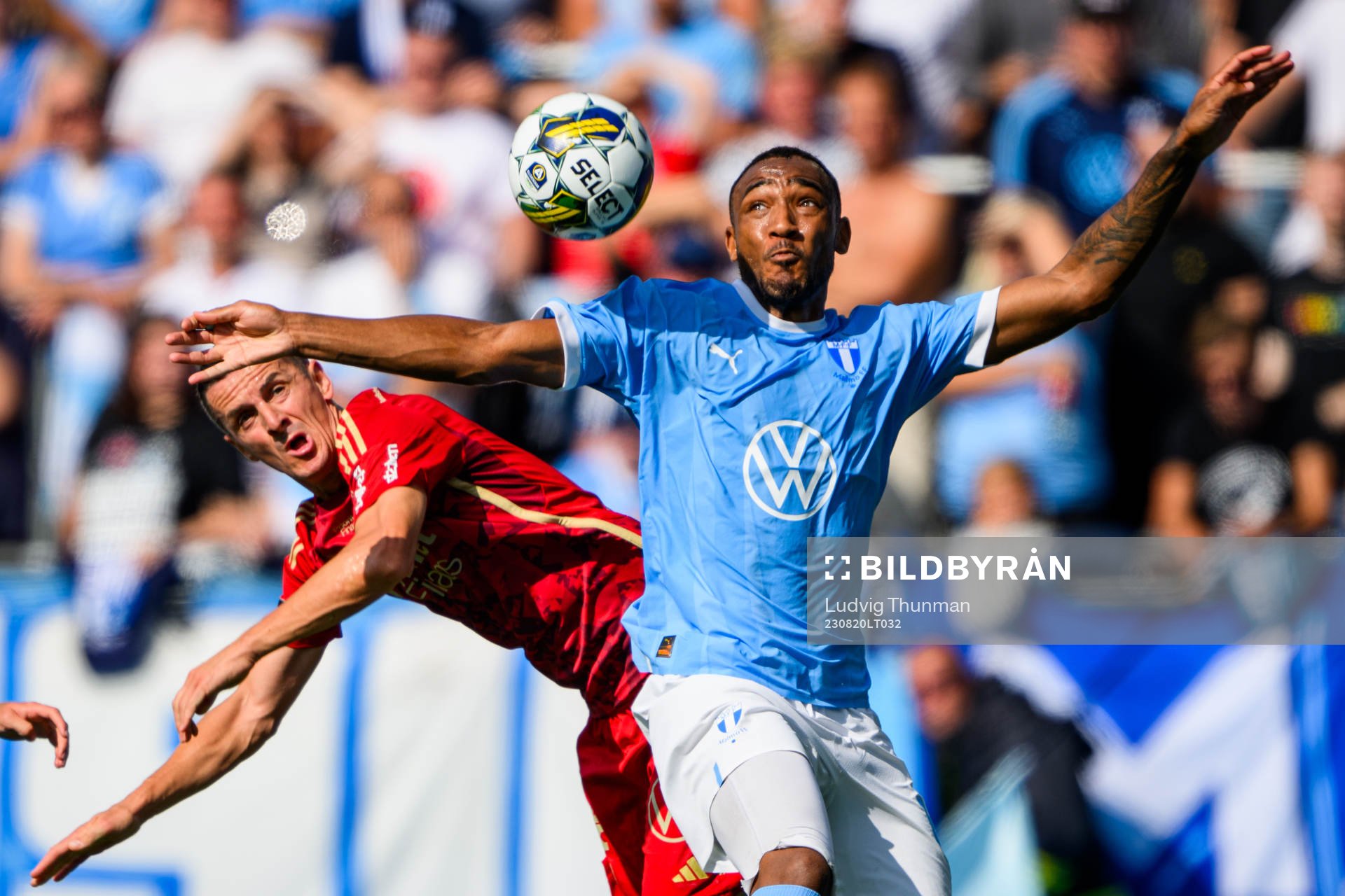 Djurgårdens Haris Radetinac och Malmö FFs Derek Cornelius
