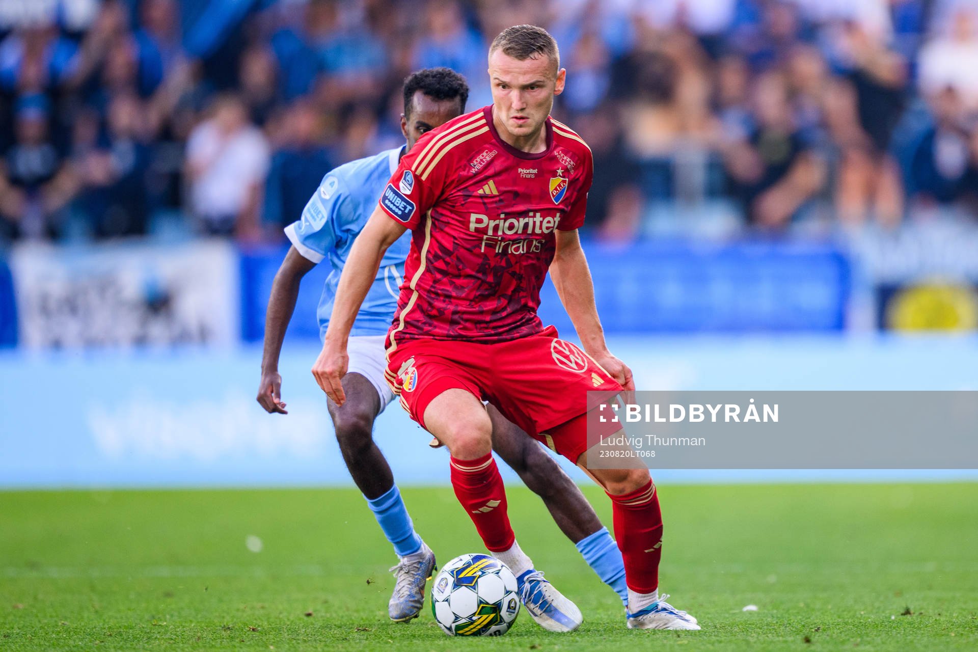 Malmö FFs Taha Ali och Djurgårdens Piotr Johansson