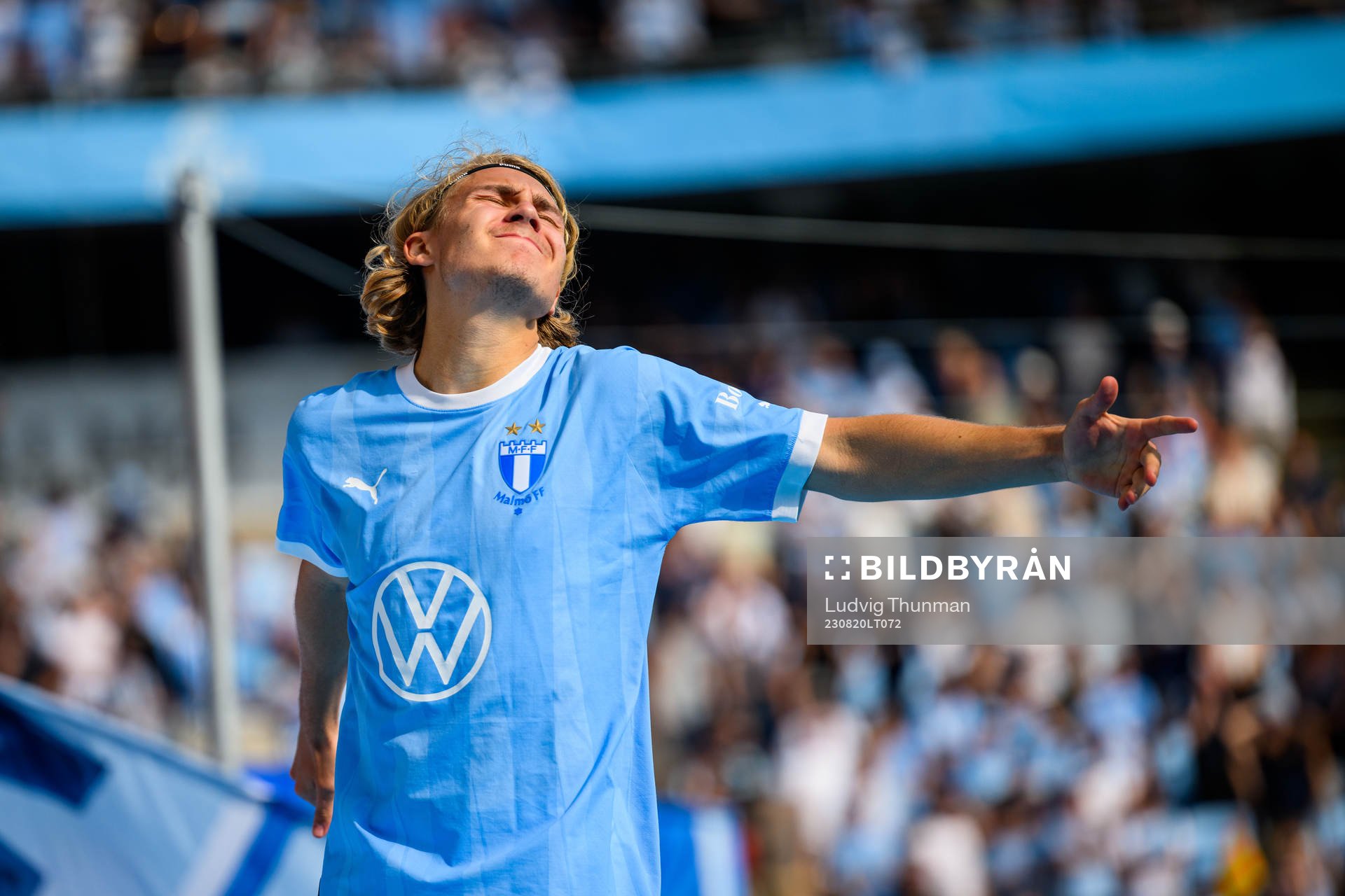 Malmö FFs Sebastian Nanasi deppar