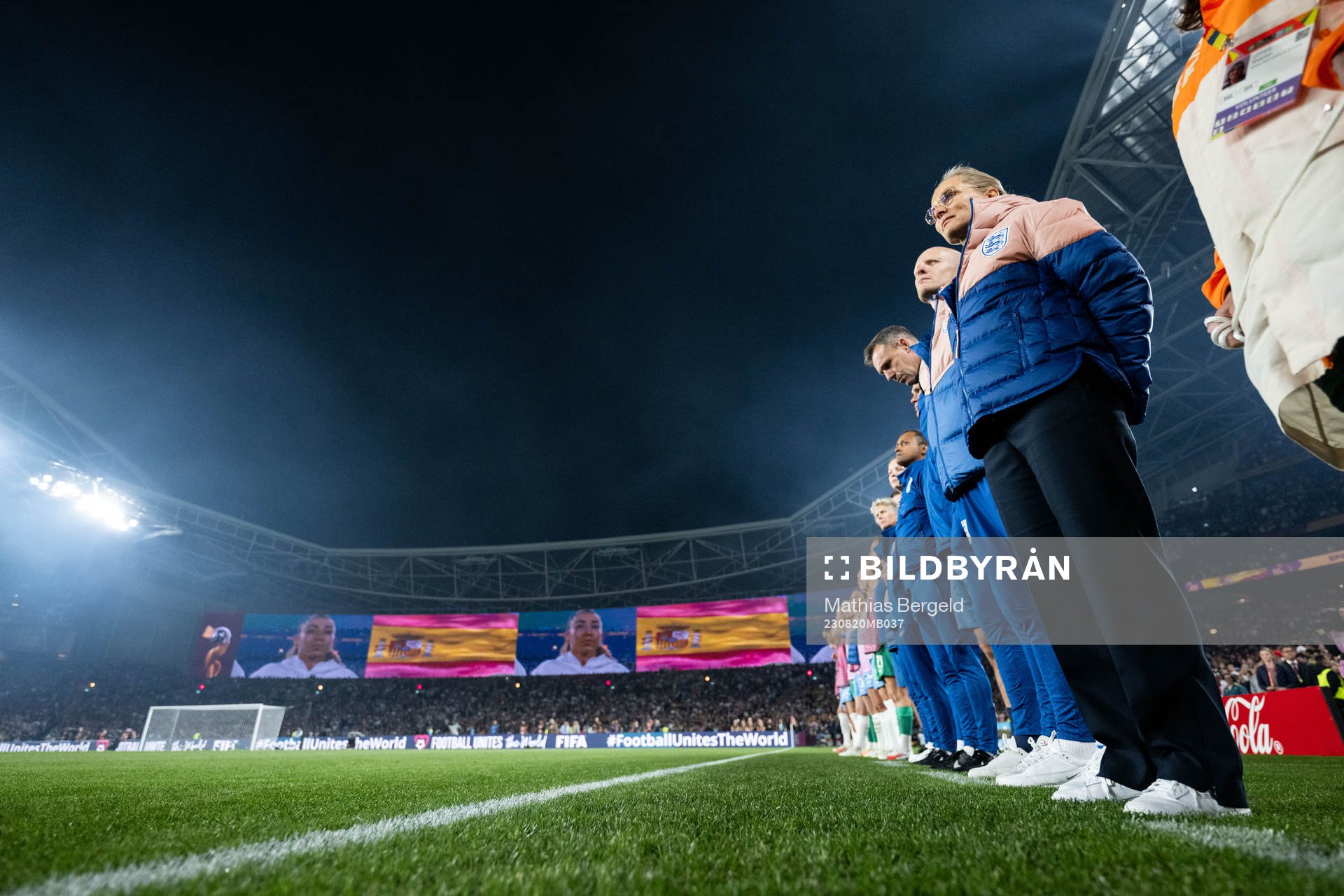 Head coach Sarina Wiegman of England