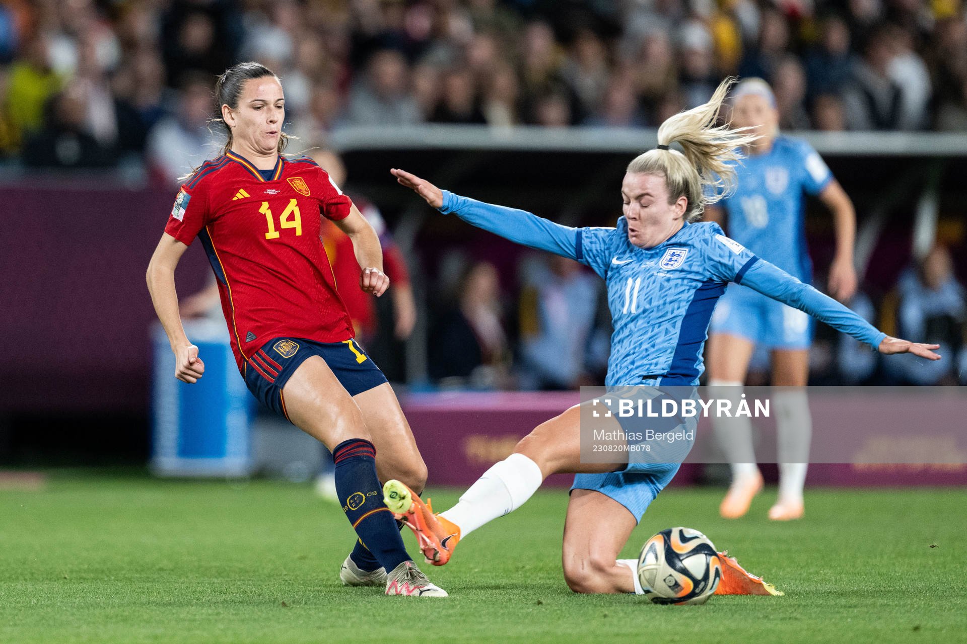 Laia Codina of Spain and Lauren Hemp of England