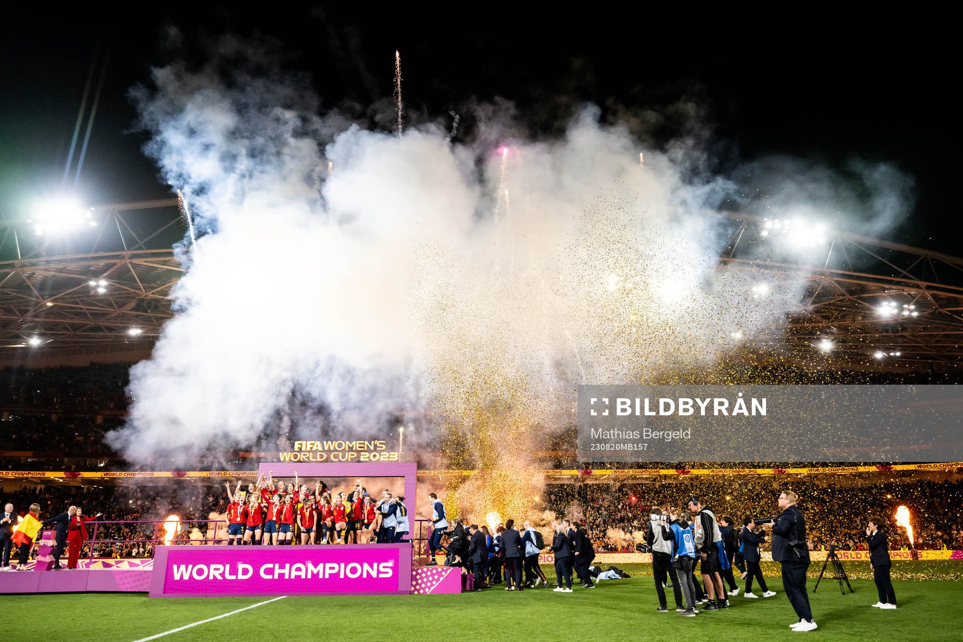 Players of Spain celebate with the trophy
