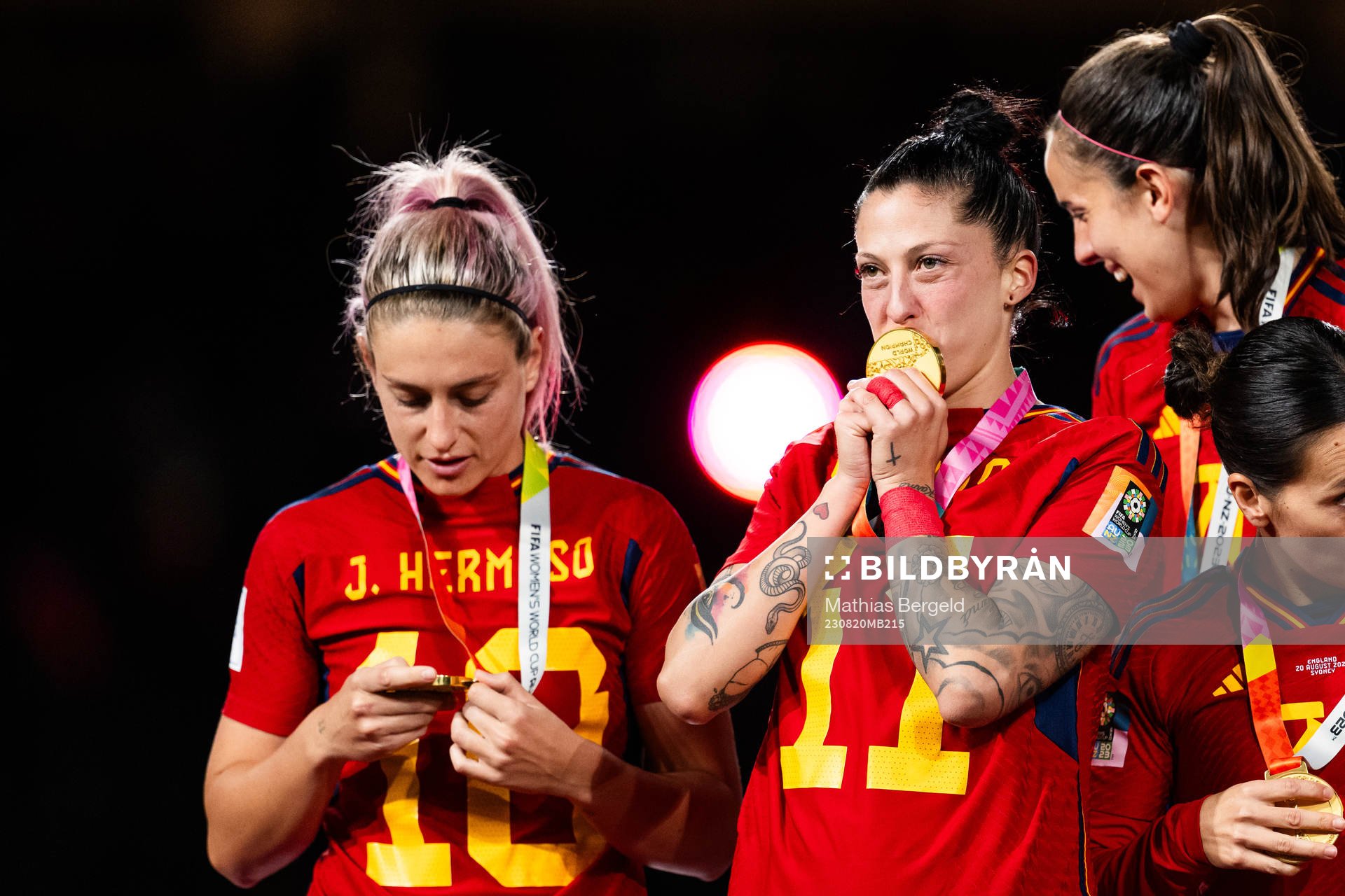 Alexia Putellas and Jennifer Hermoso of Spain celebrate at