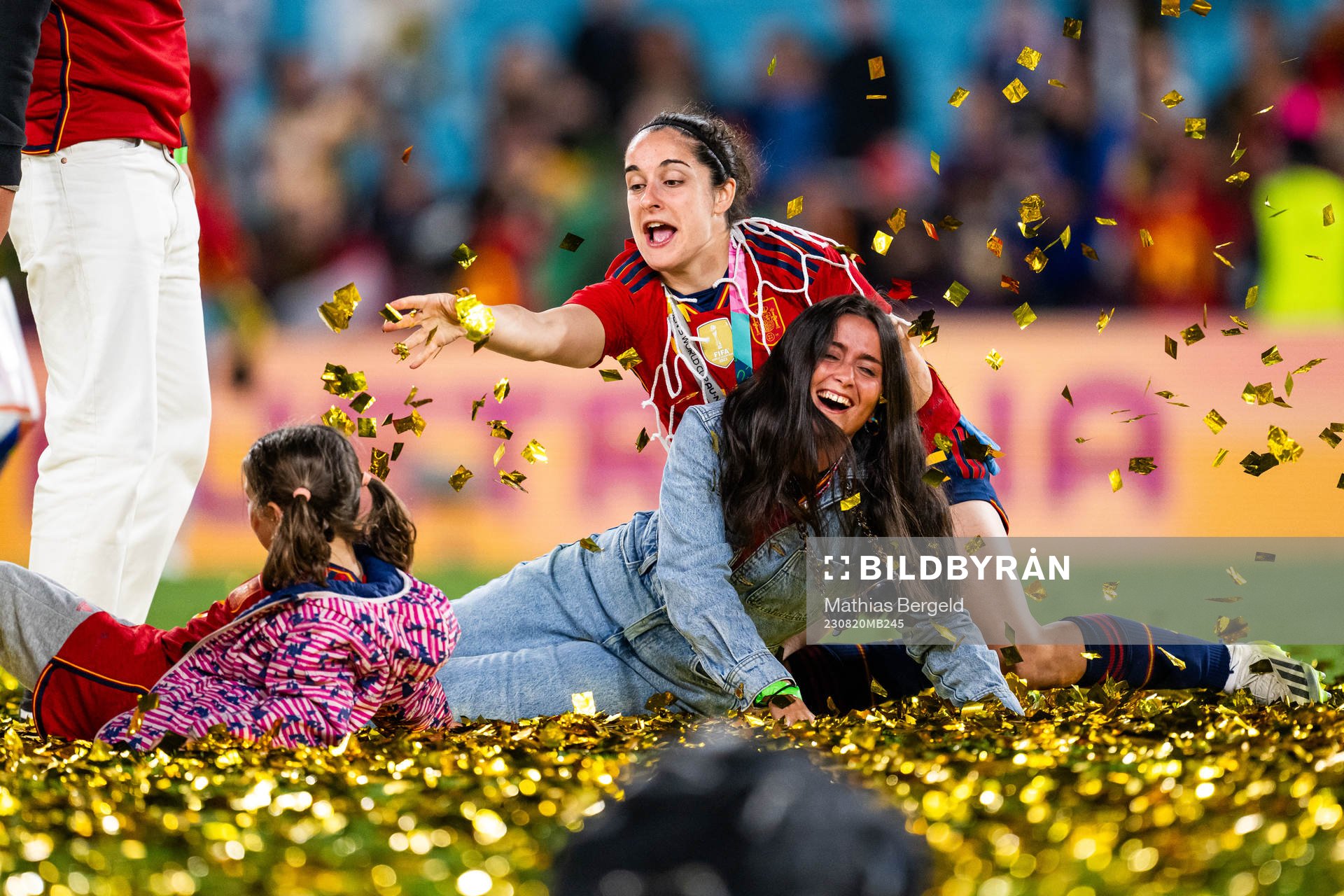 Oihane Hernandez of Spain celebrates