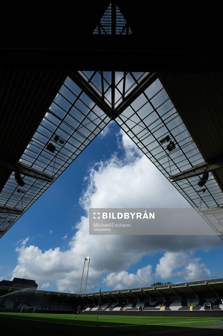 Bravida Arena innan fotbollsmatchen i Allsvenskan mellan