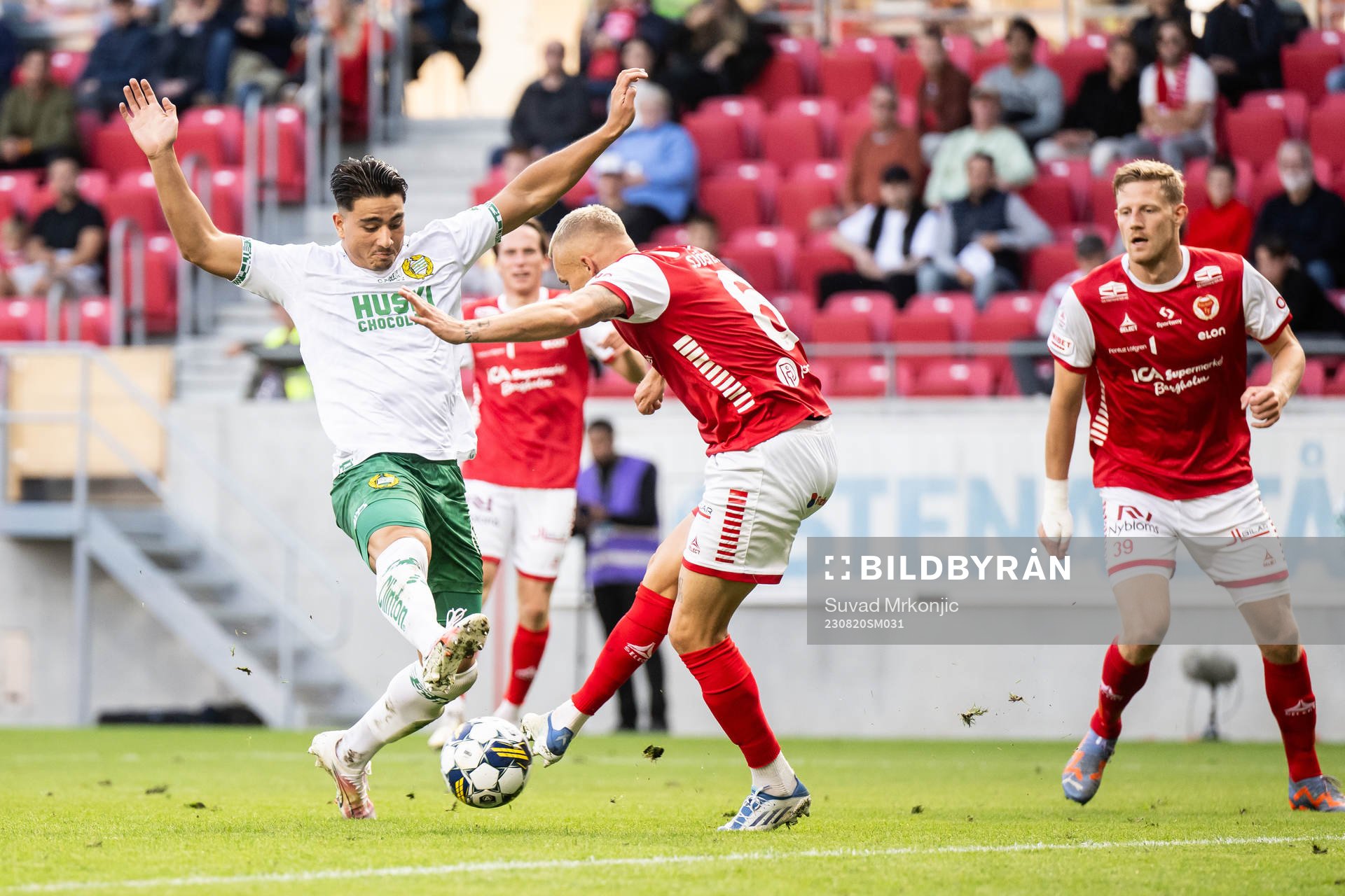 Hammarbys Jusef Erabi och Kalmars Rasmus Sjöstedt