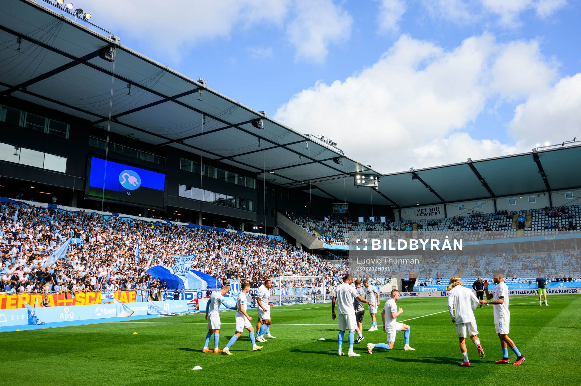 Spelarna värmer upp