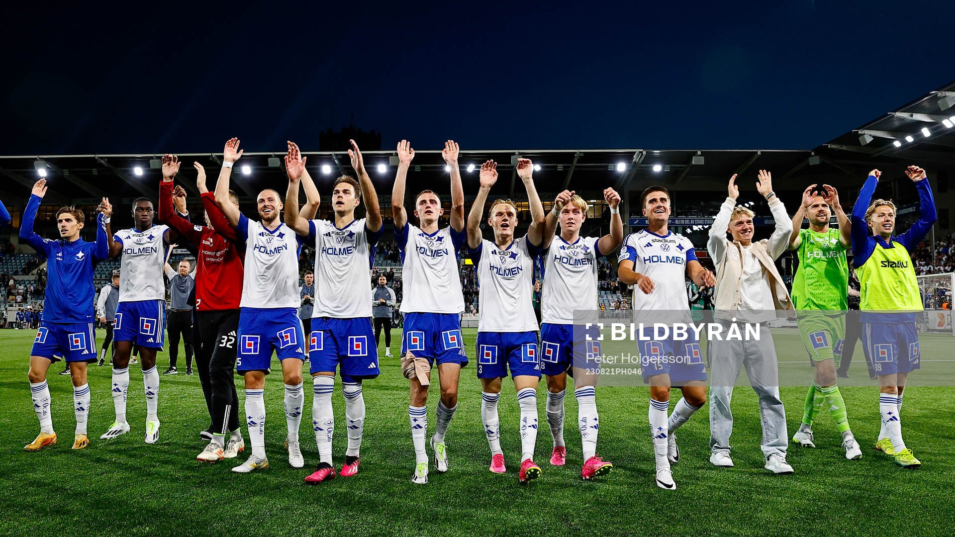 IFK Norrköpings spelare jublar