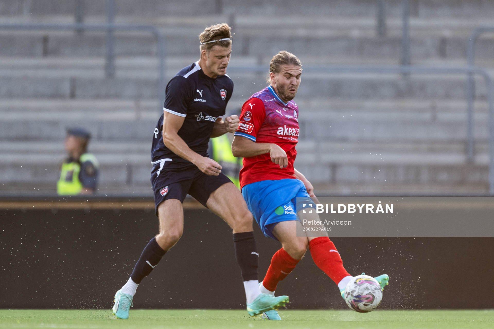 FC Rosengårds Kevin Fridlund och Helsingborgs Charlie