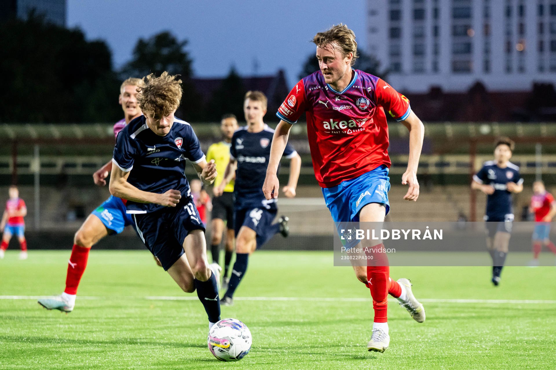 FC Rosengårds Melker Carlsson och Helsingborgs Rasmus