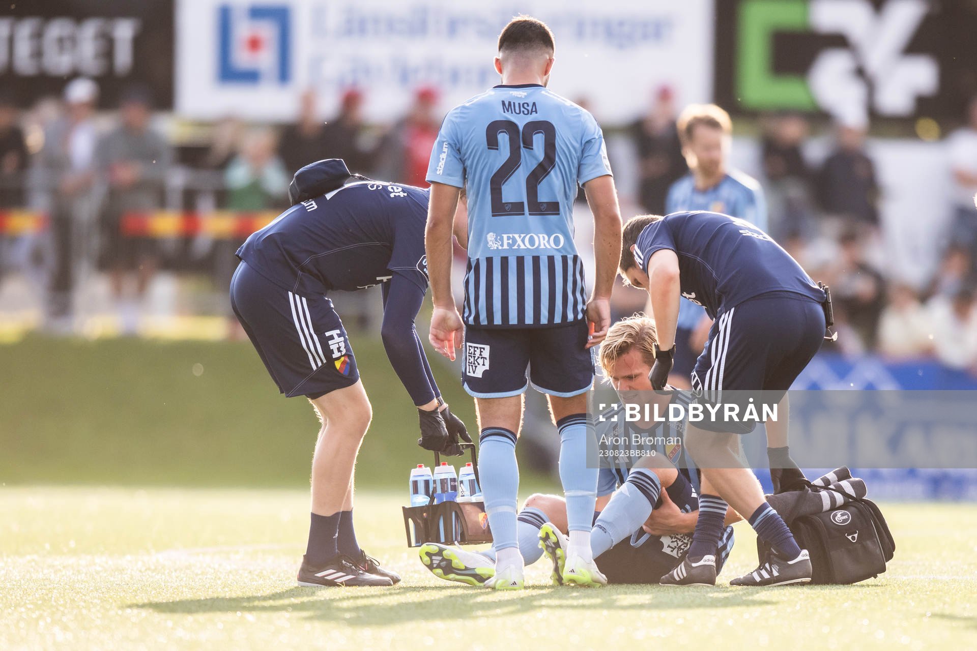 Djurgårdens Hampus Finndell har ont