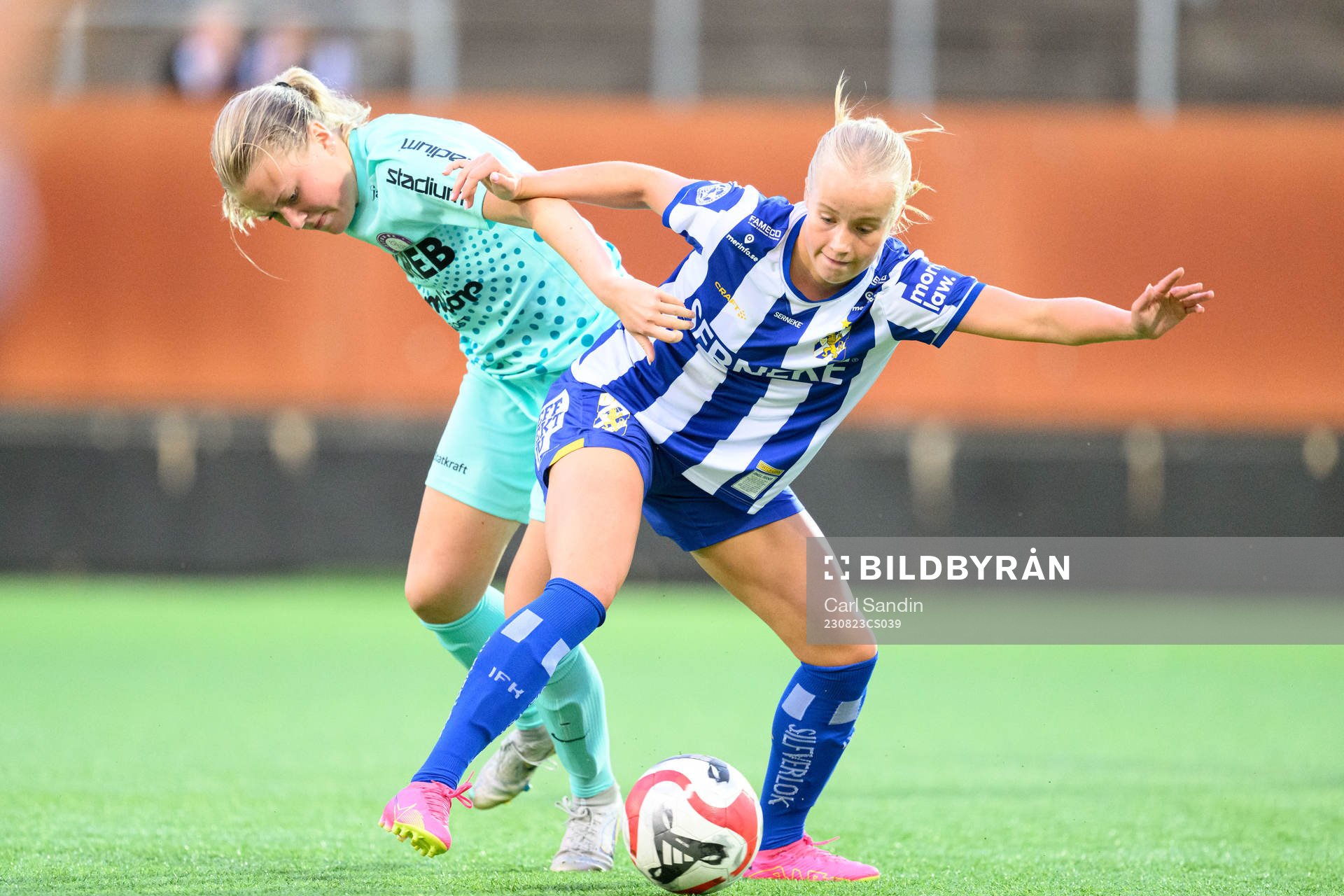 Jitexs Wilma Bergman och IFK Göteborgs Ida Kjellman