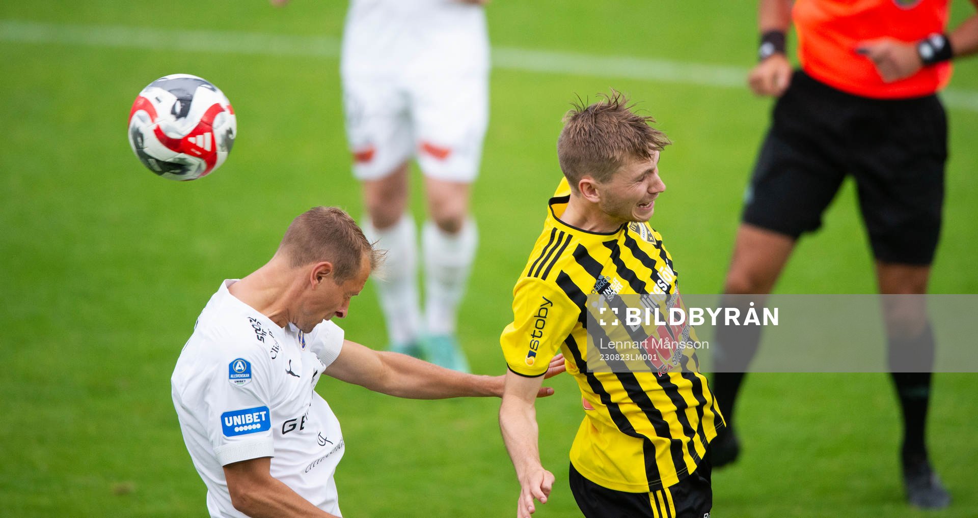 IFK Hässleholms Edvin Nilsson i matchen i Svenska Cupen