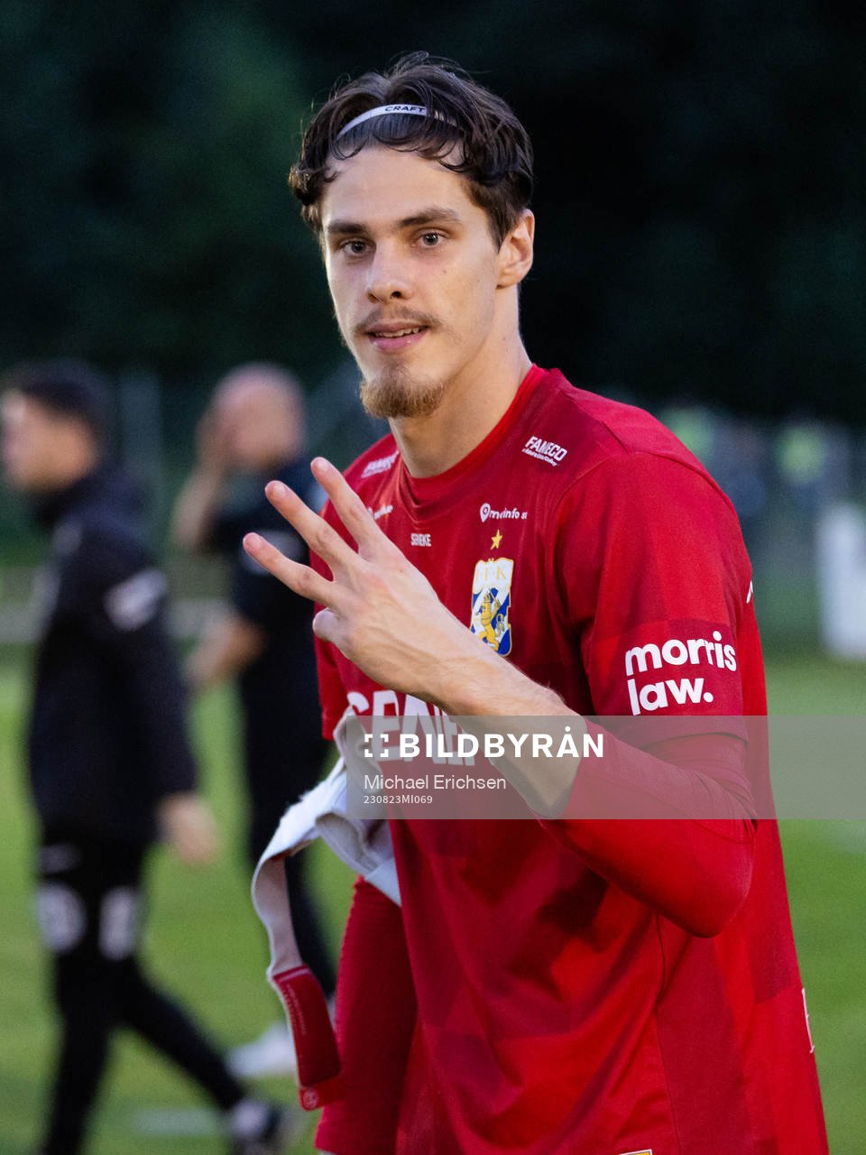 IFK Göteborgs målvakt Adam Benediktsson jublar
