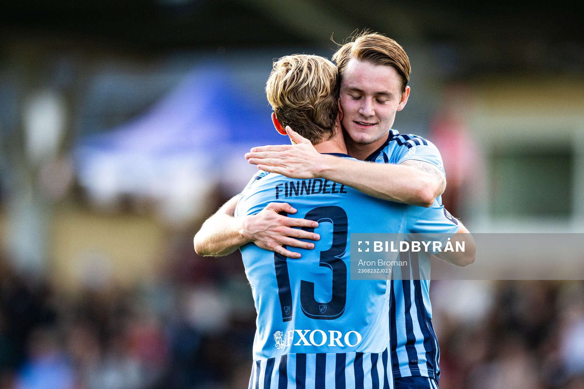 Djurgårdens Hampus Finndell och Noel Milleskog jublar