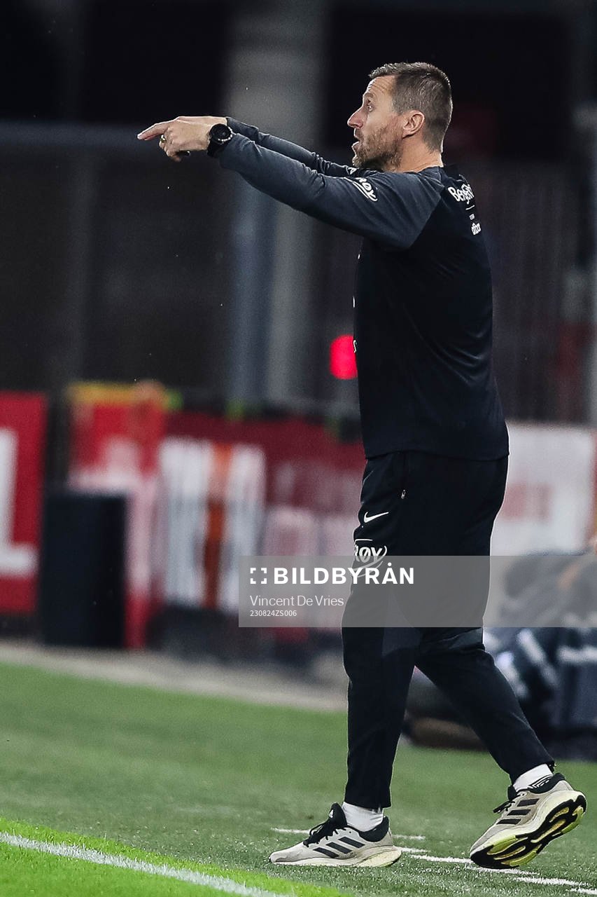 Fotboll, Europa Conference League, Play-off, AZ Alkmaar -