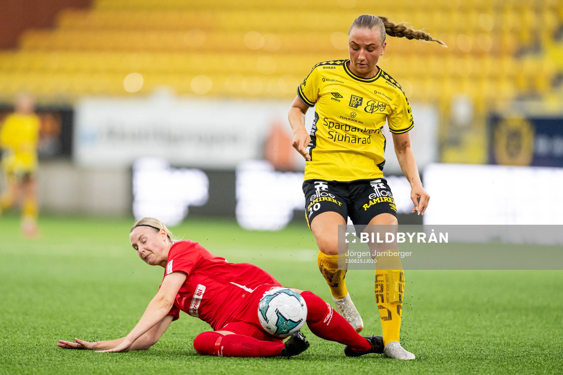 Falköpings Felicia Brage och Elfsborgs Stina Jensen
