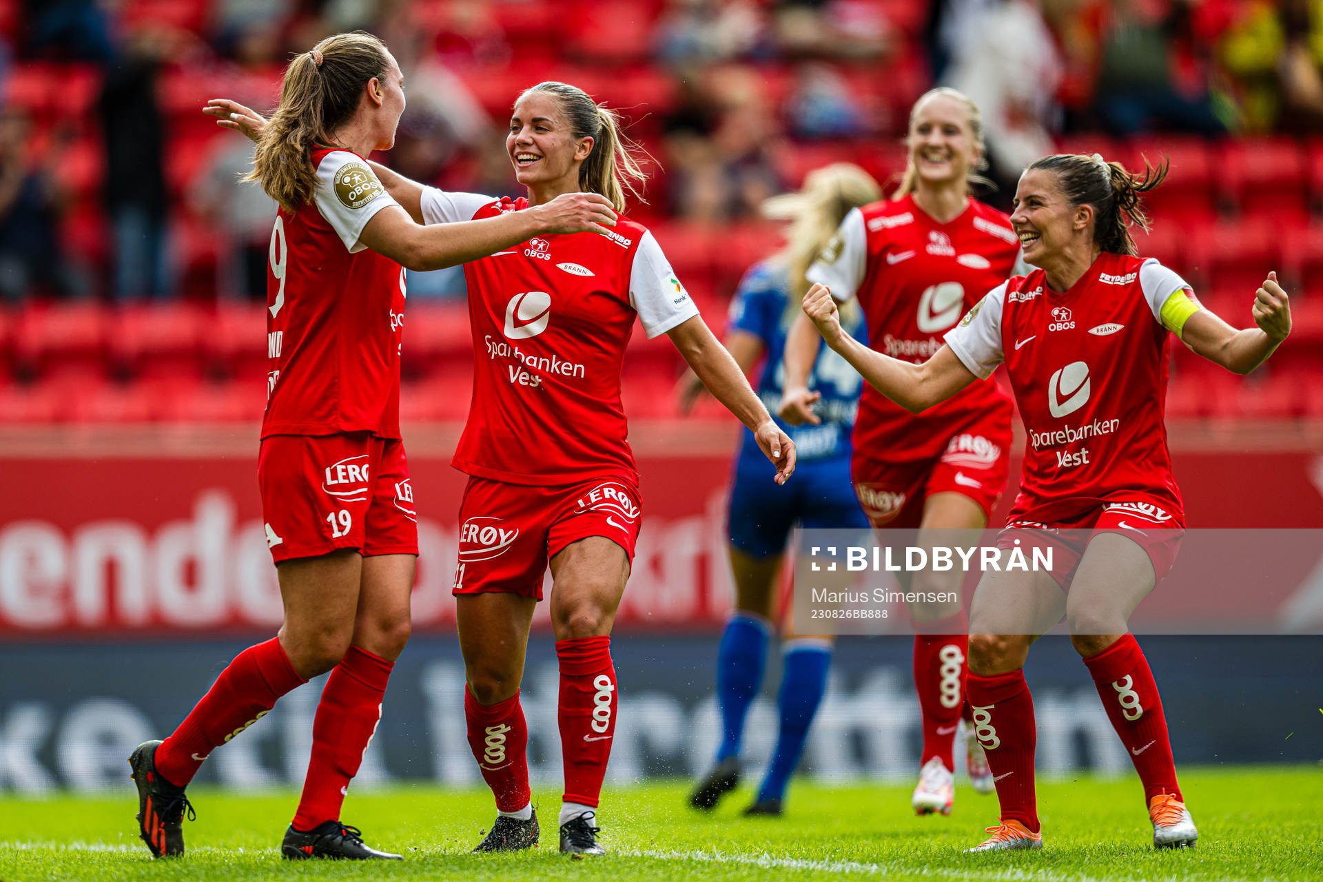 Marit Bratberg Lund of Brann celebrates