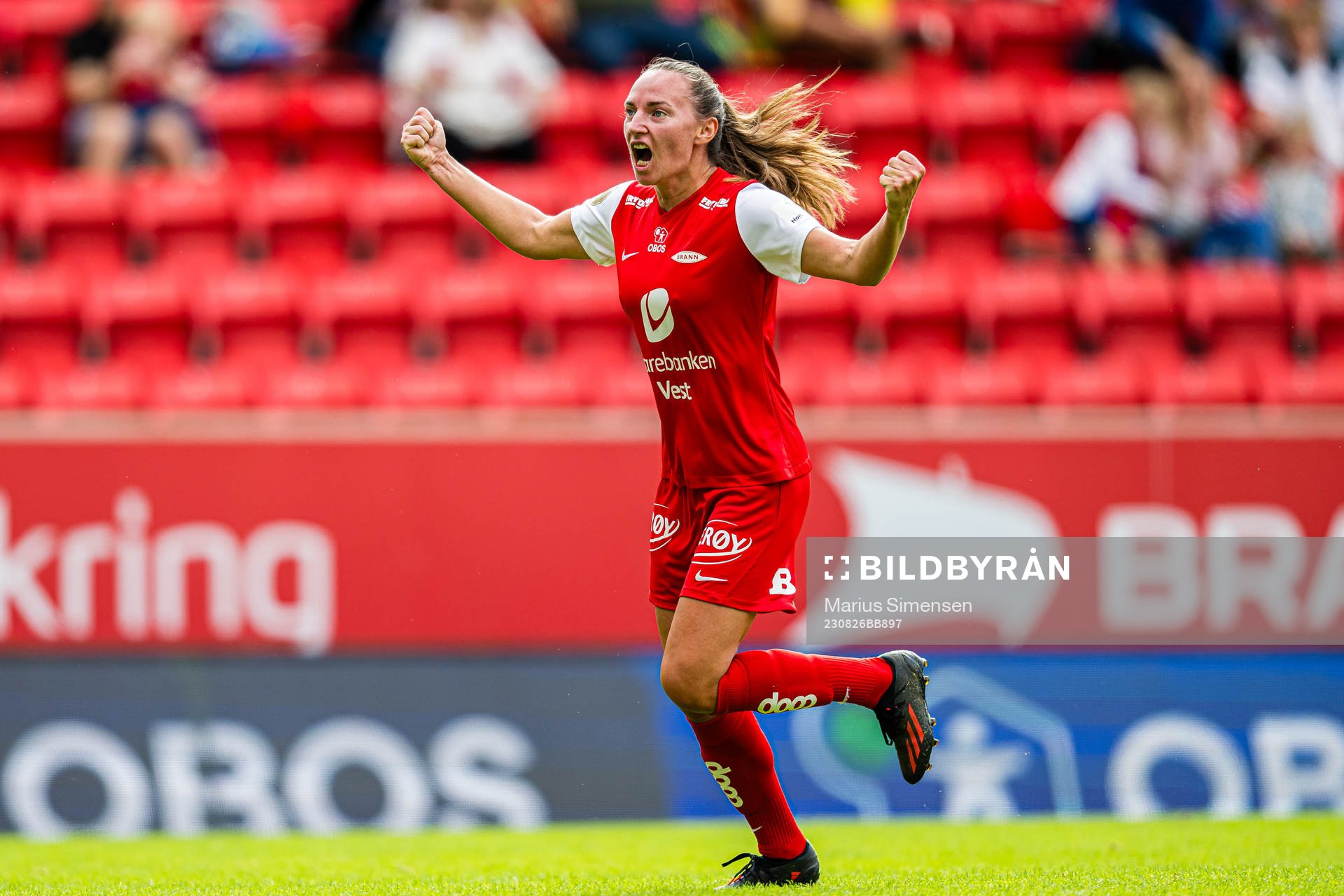 Marit Bratberg Lund of Brann celebrates
