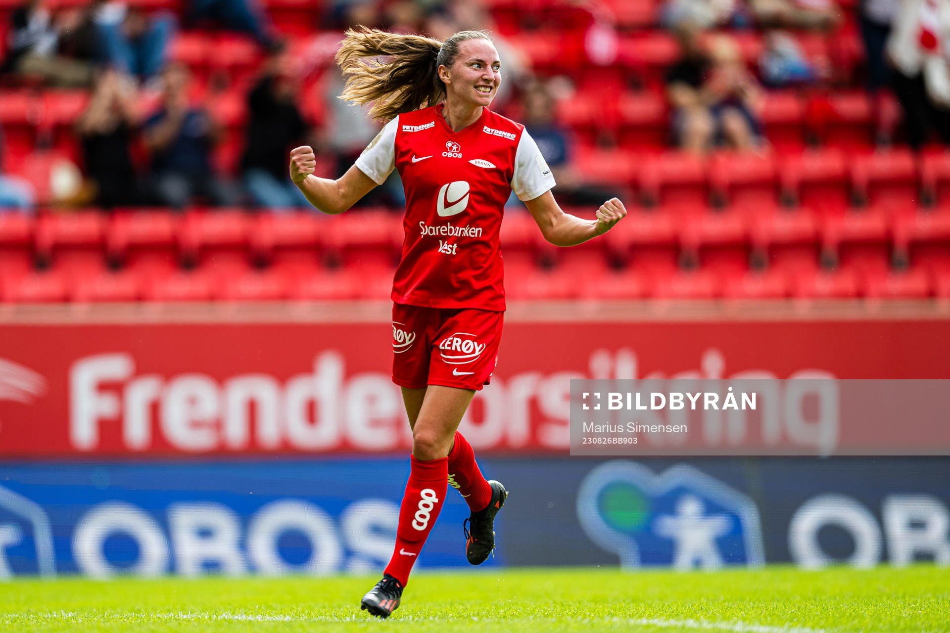 Marit Bratberg Lund of Brann celebrates