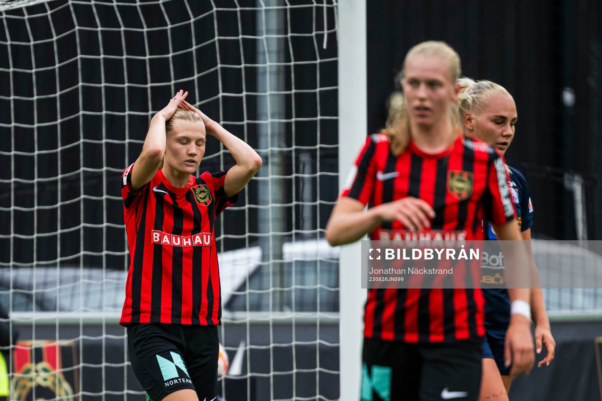 Brommapojkarnas Ellen Toivio deppar