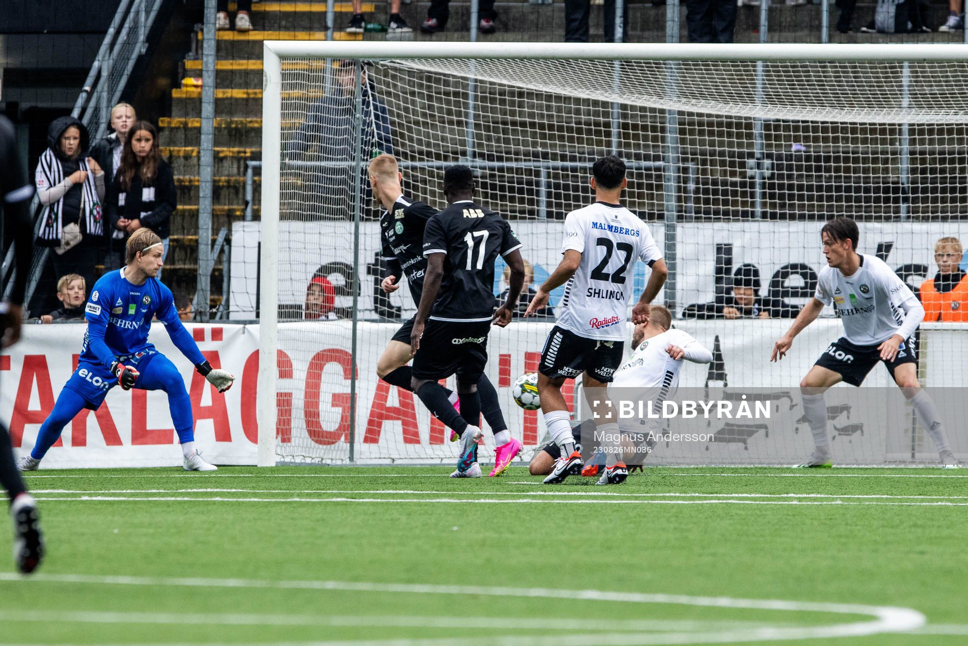 Västerås SKs Daniel Ask gör 1-1