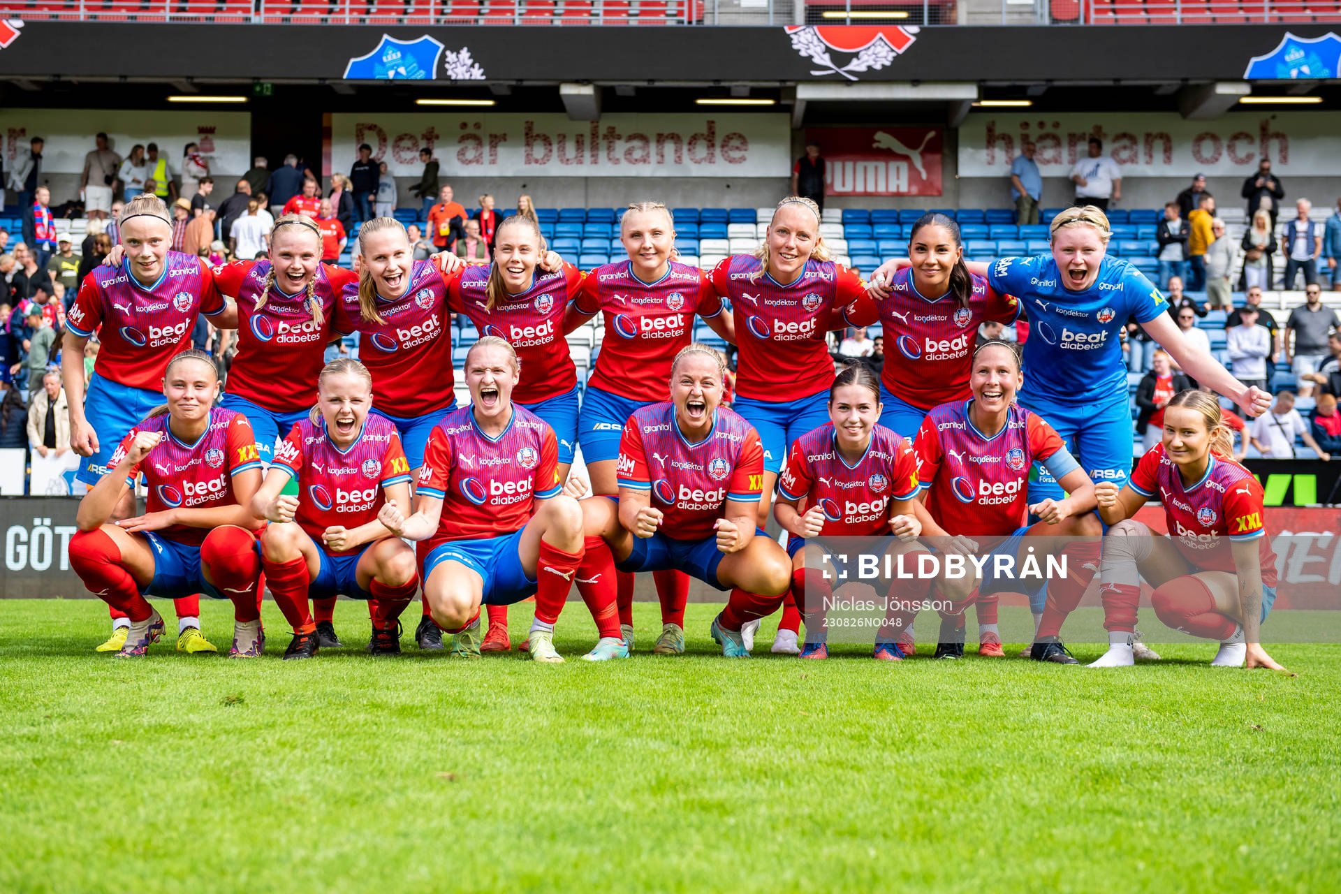 Helsingborgs spelarna jublar efter fotbollsmatchen i Div 2 Västra Götaland mellan Helsingborg - IK Zenith den 26 augusti 2023 i Helsingborg.