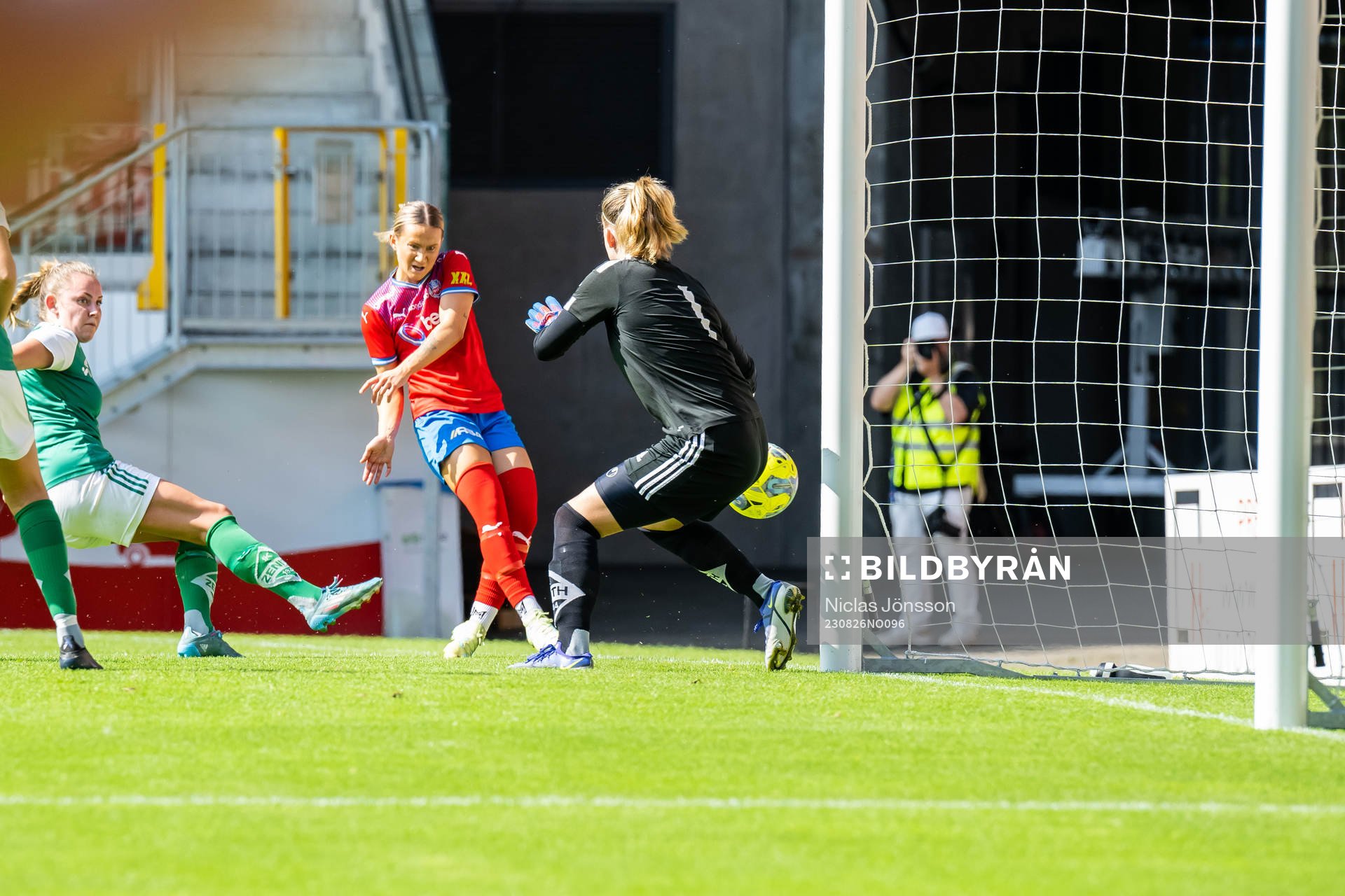 Helsingborgs Sanna Nilsson gör 1-0