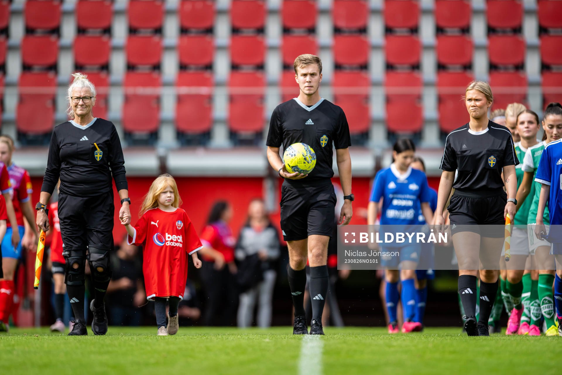 Linjedomare Marie Andersson, Domare Chistian Eborn  och