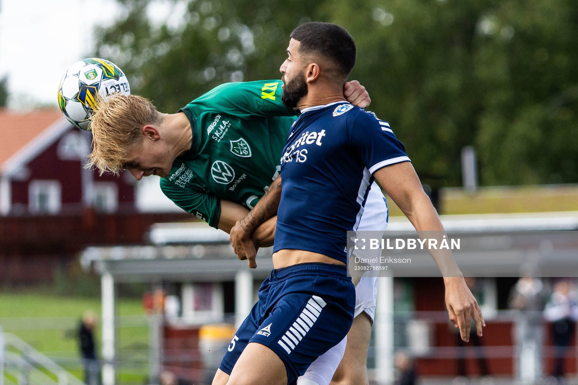 Brages Henry Sletsjøe och Utsiktens Paulo Marcelo Souza