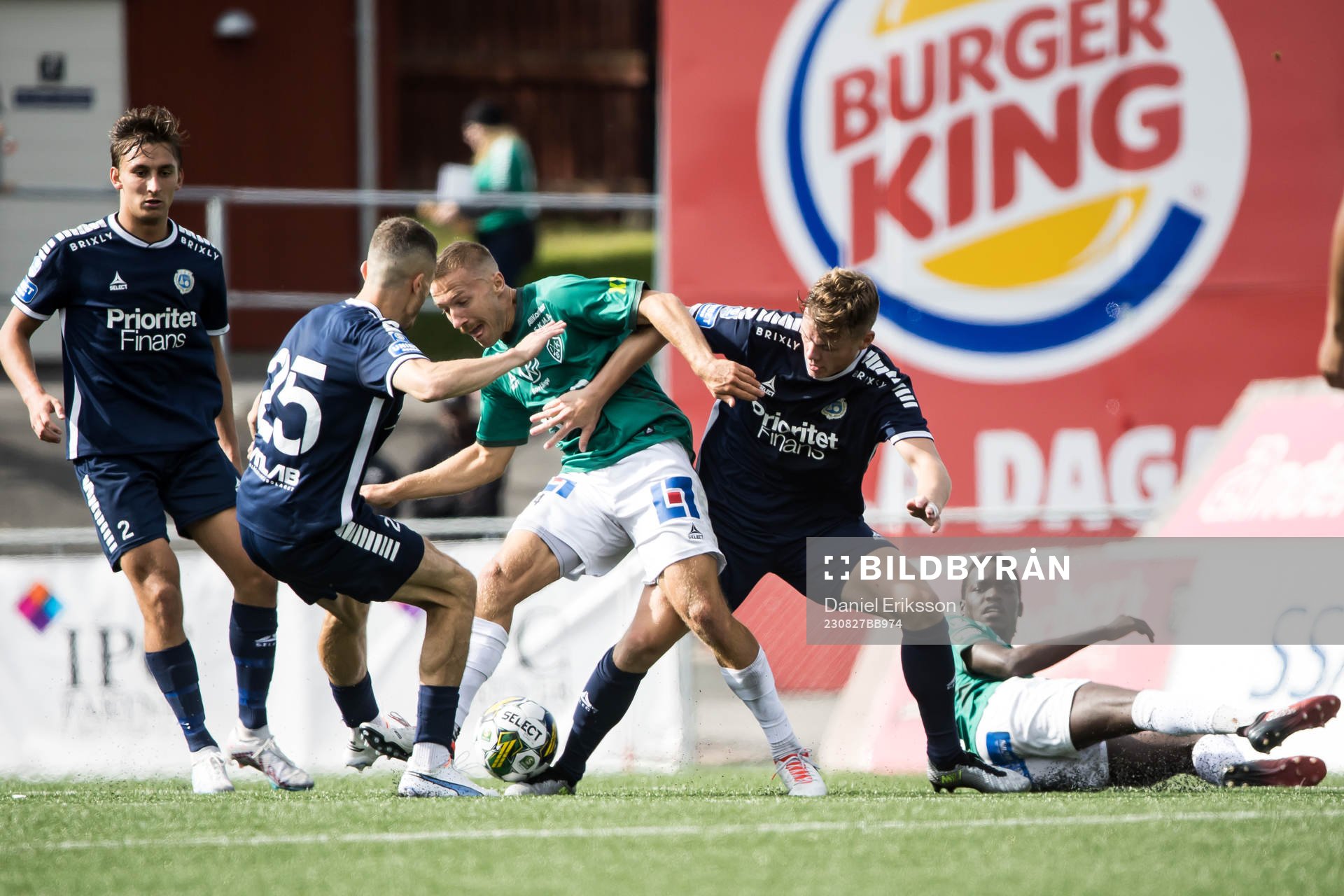 Utsiktens Yoann Fellrath och Brages Ieltsin Jeronimo Semedo