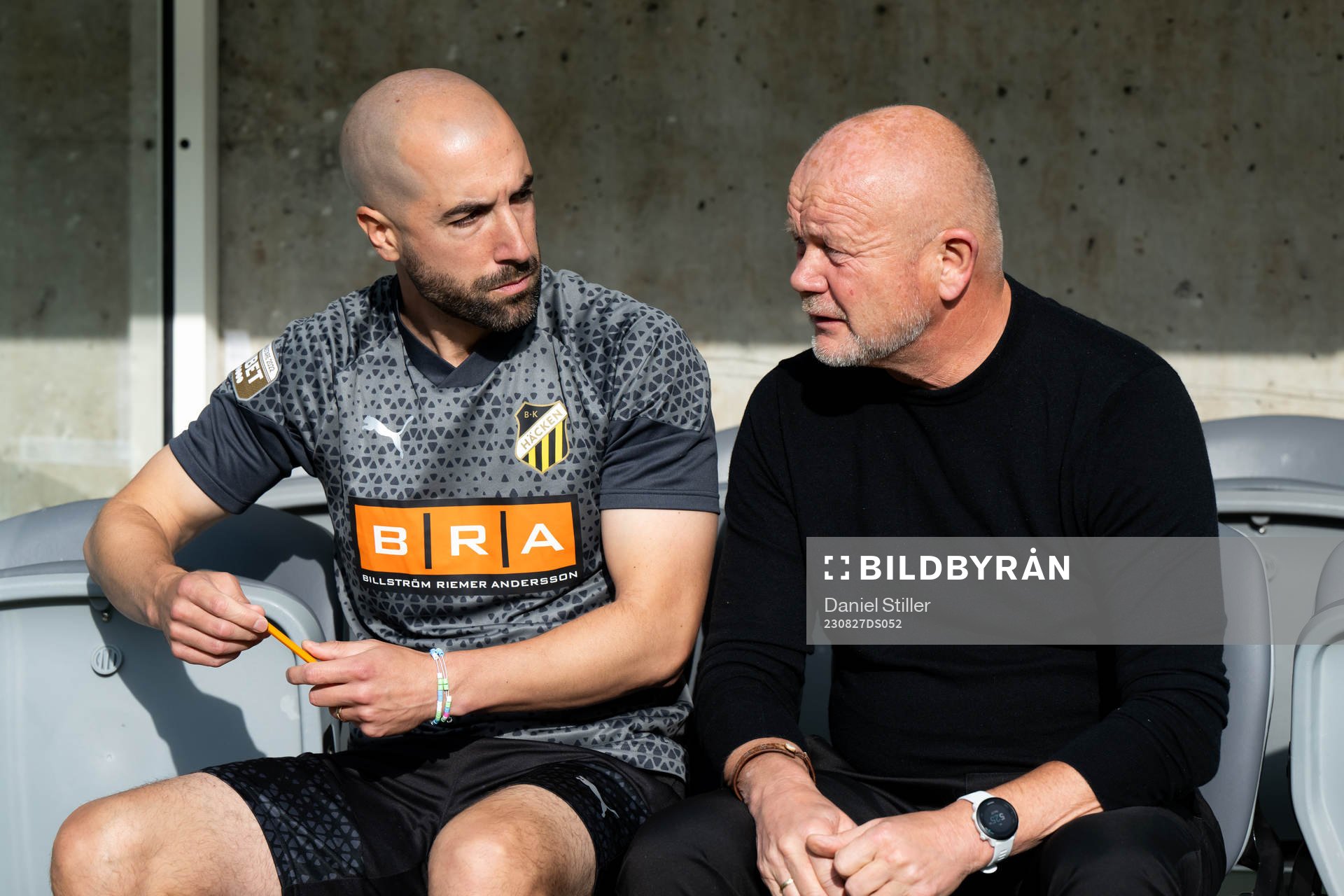 Häckens assisterande tränare Martin Foyston och tränare