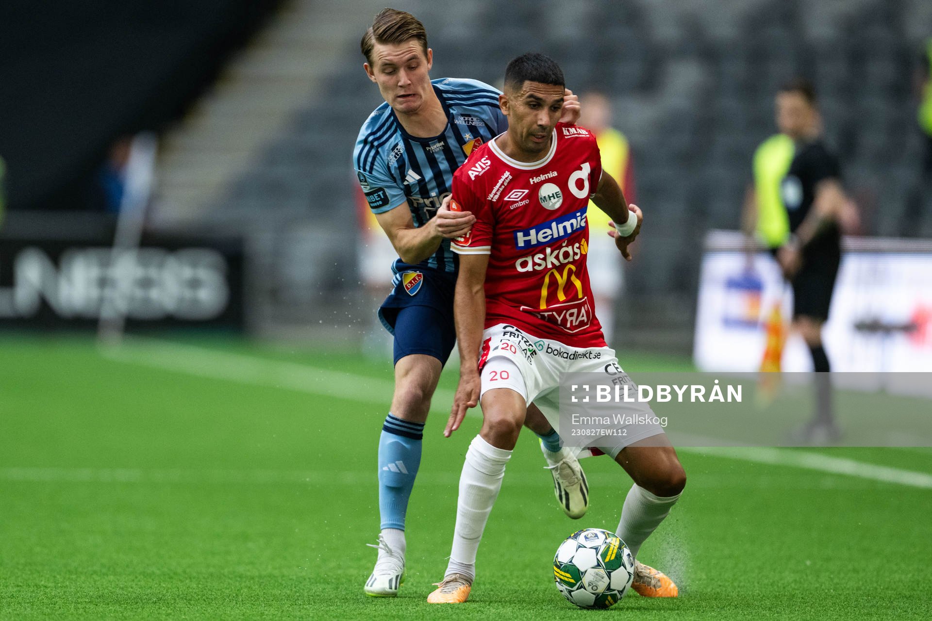 Djurgårdens Noel Milleskog och Degerfors Elyas Bouzaiene