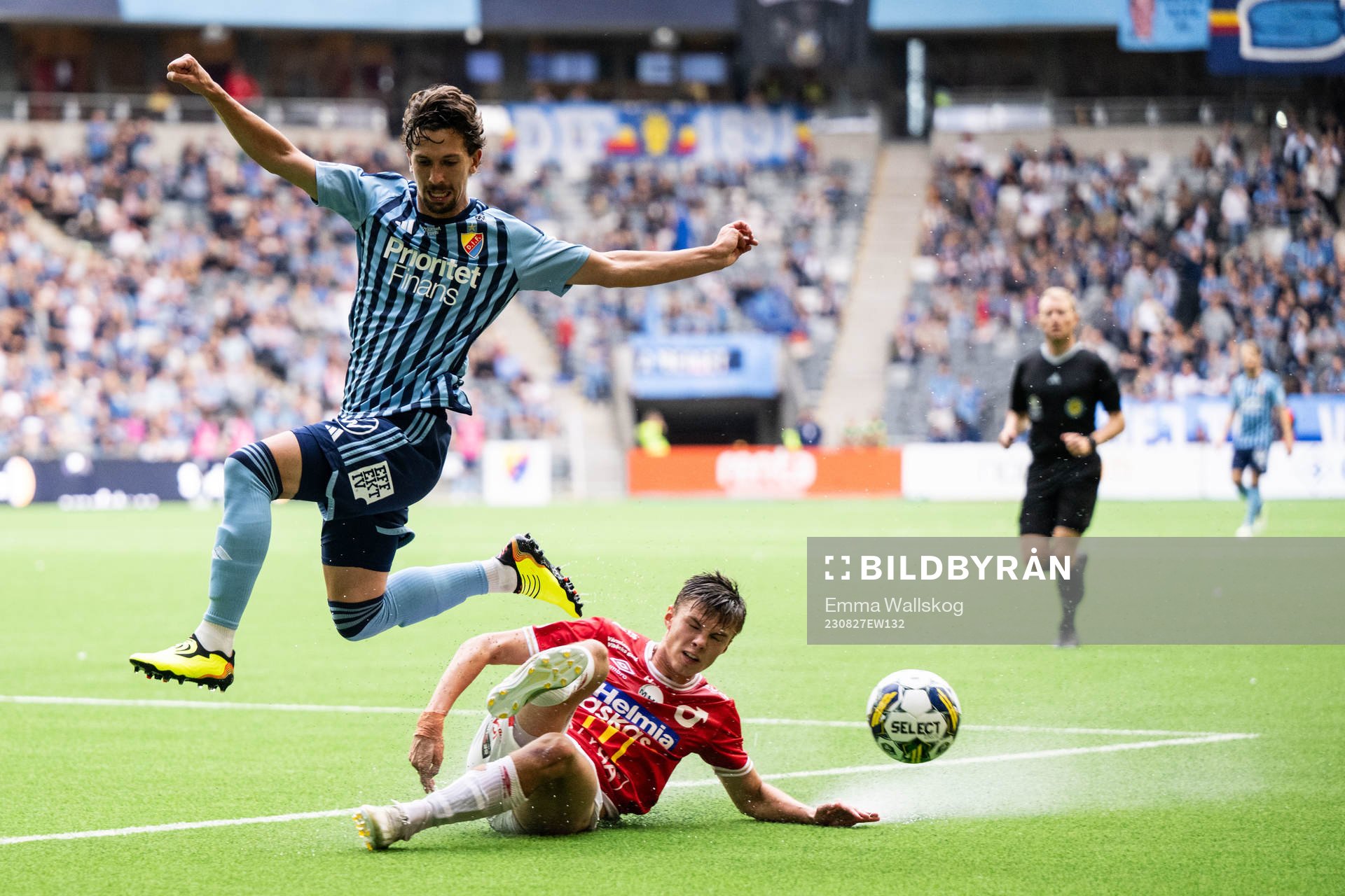 Djurgårdens Gustav Wikheim och Degerfors Oscar Wallin