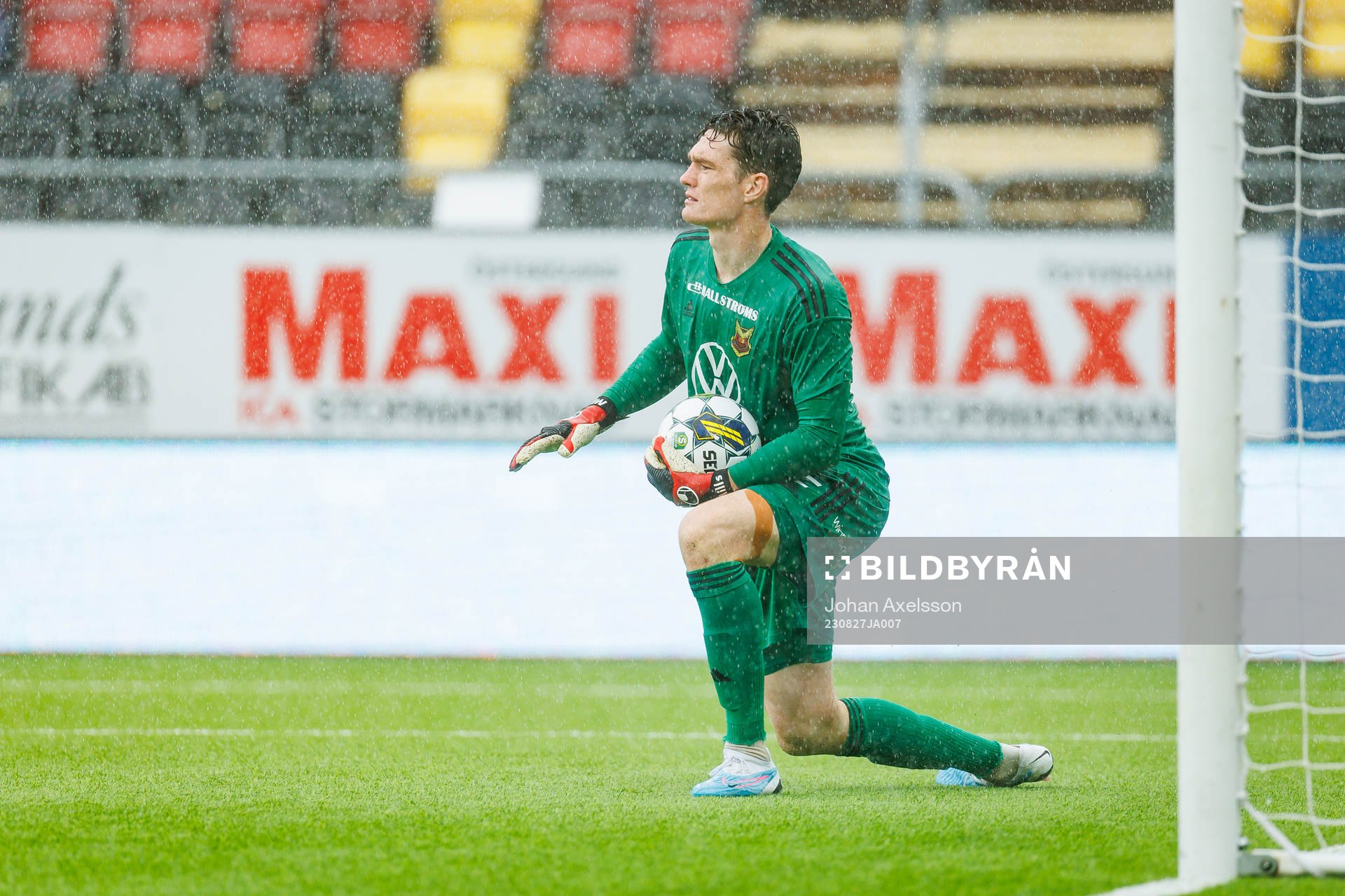 Östersunds målvakt Andrew Robert Mills