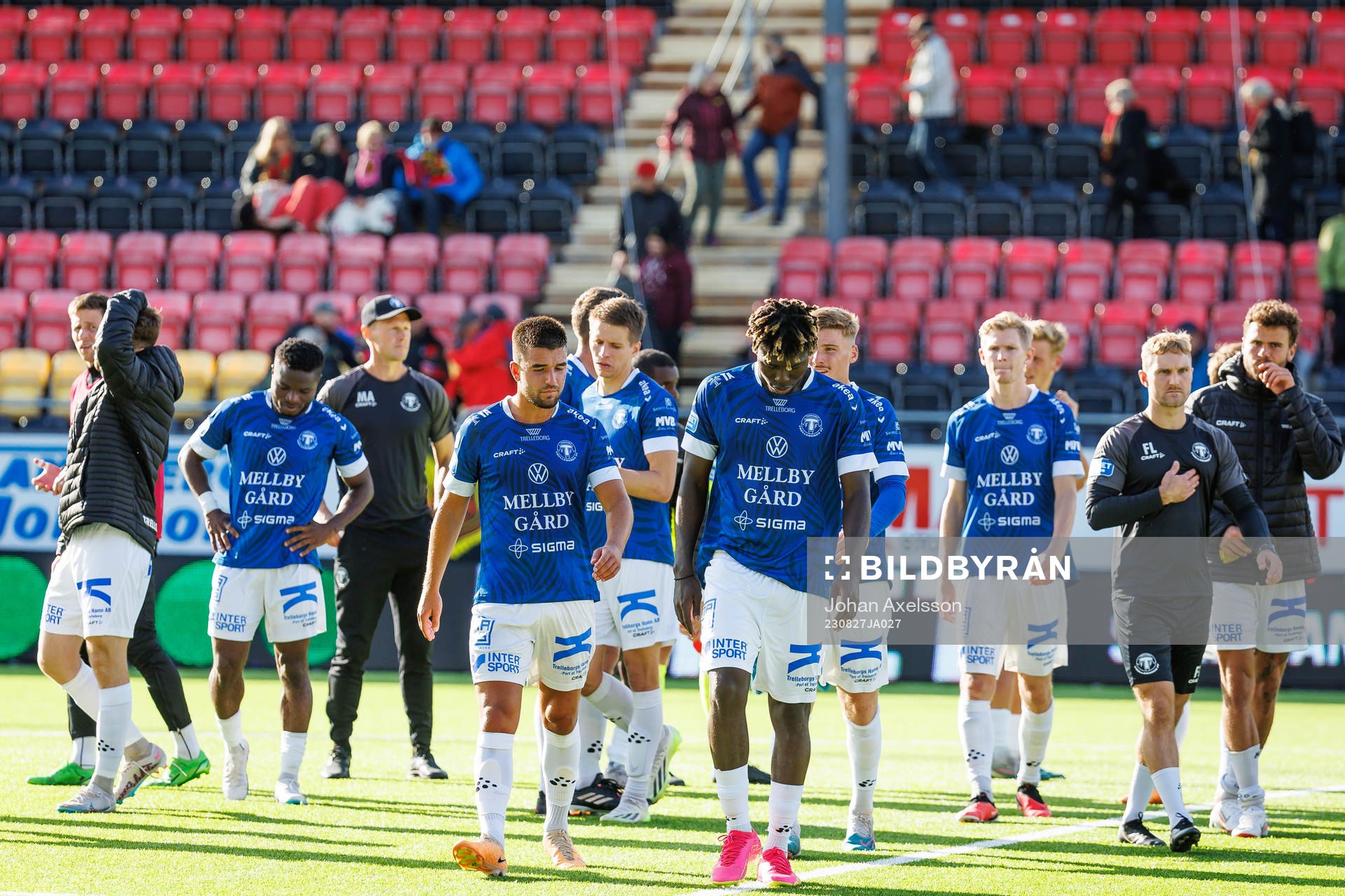 Trelleborgs spelare deppar fotbollsmatchen i Superettan