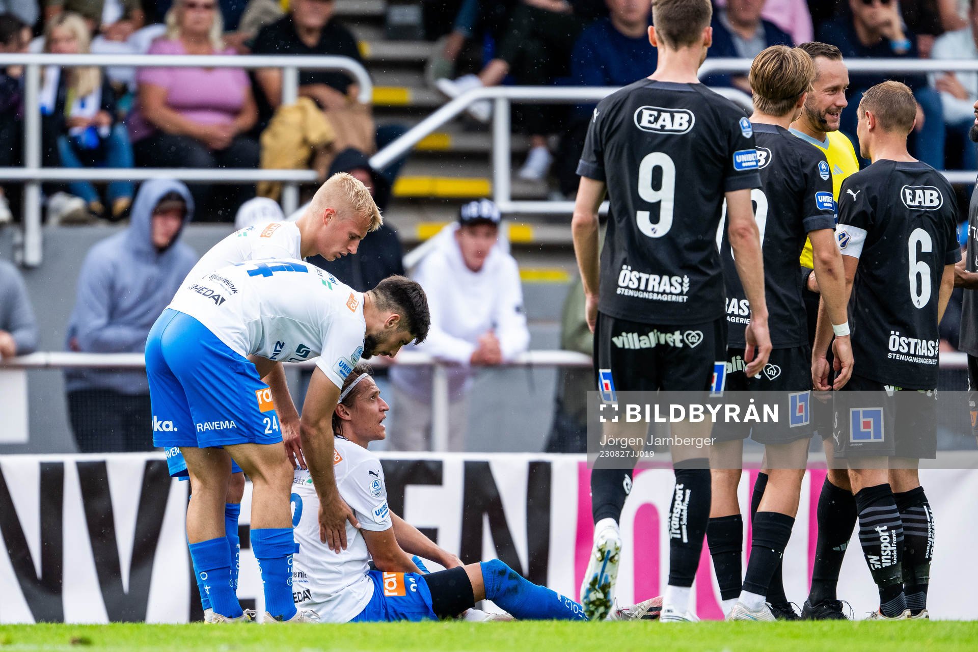 Värnamos Simon Thern har ont
