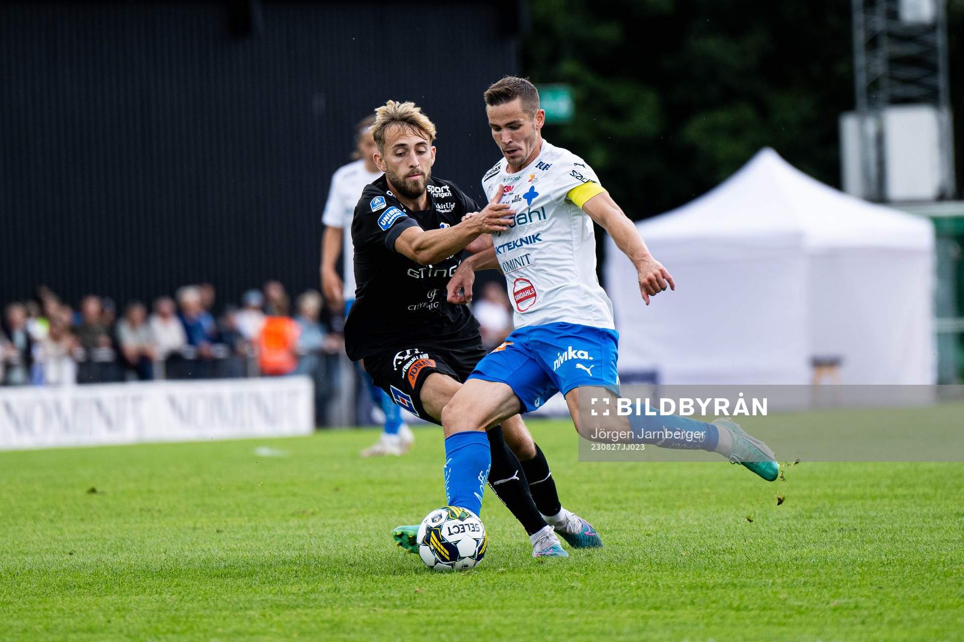 Halmstads Jack Cooper-Love och Värnamos Oscar Johansson