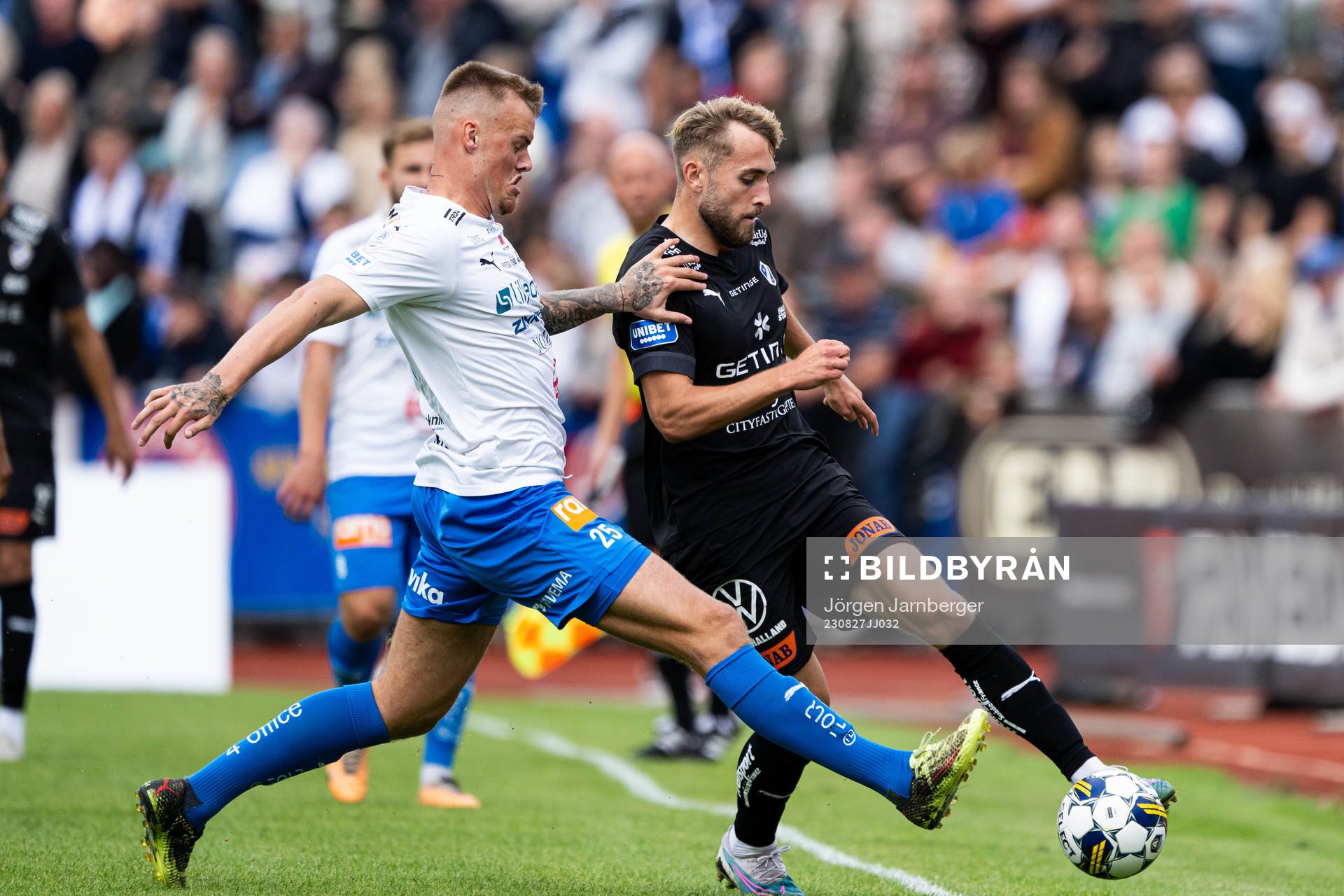 Värnamos Victor Eriksson och Halmstads Jack Cooper-Love