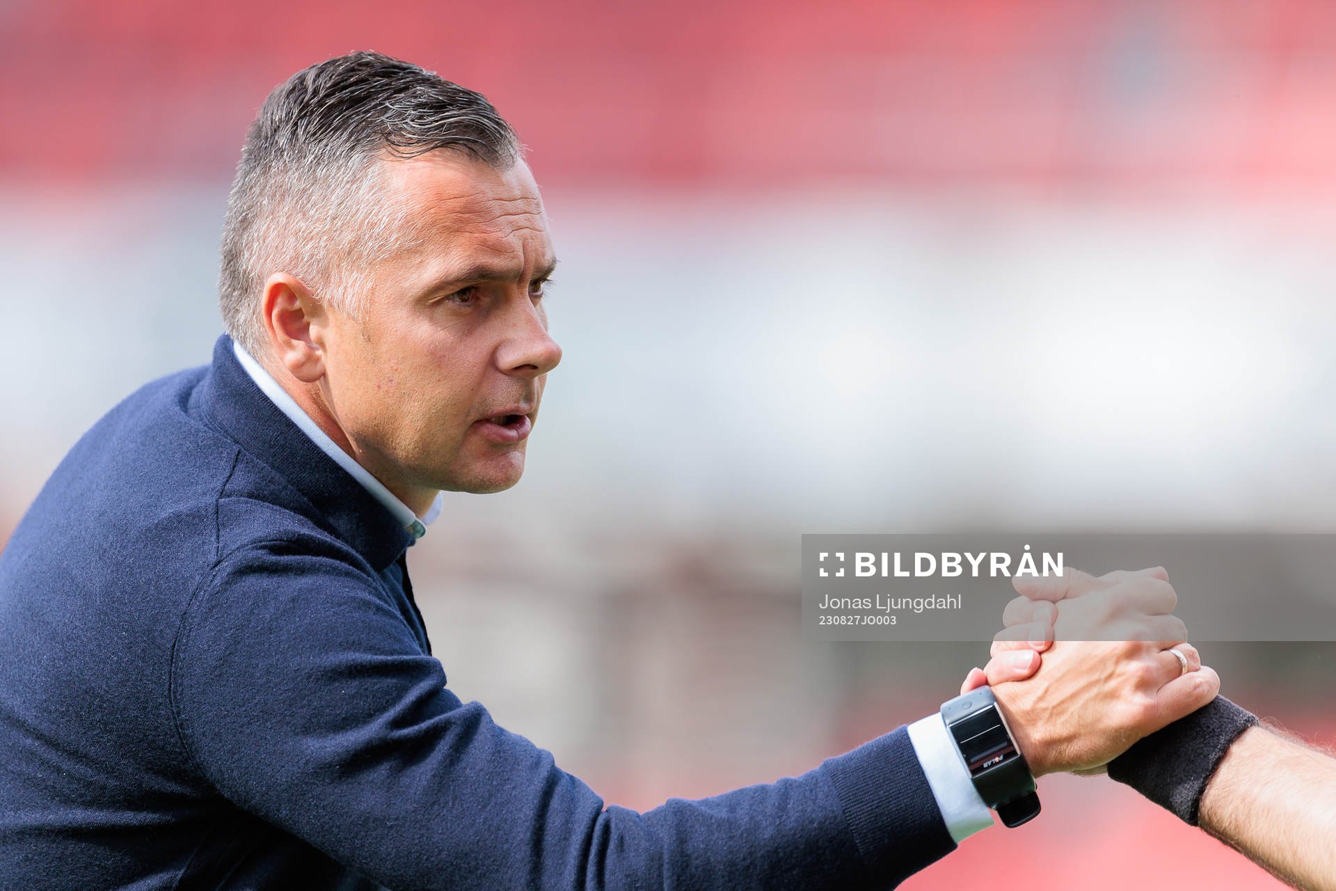 Östers tränare Srdjan Tufegdzic före fotbollsmatchen i