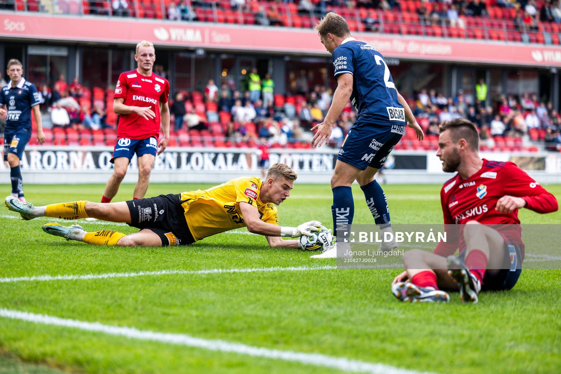 Örgrytes målvakt Mathias Nilsson